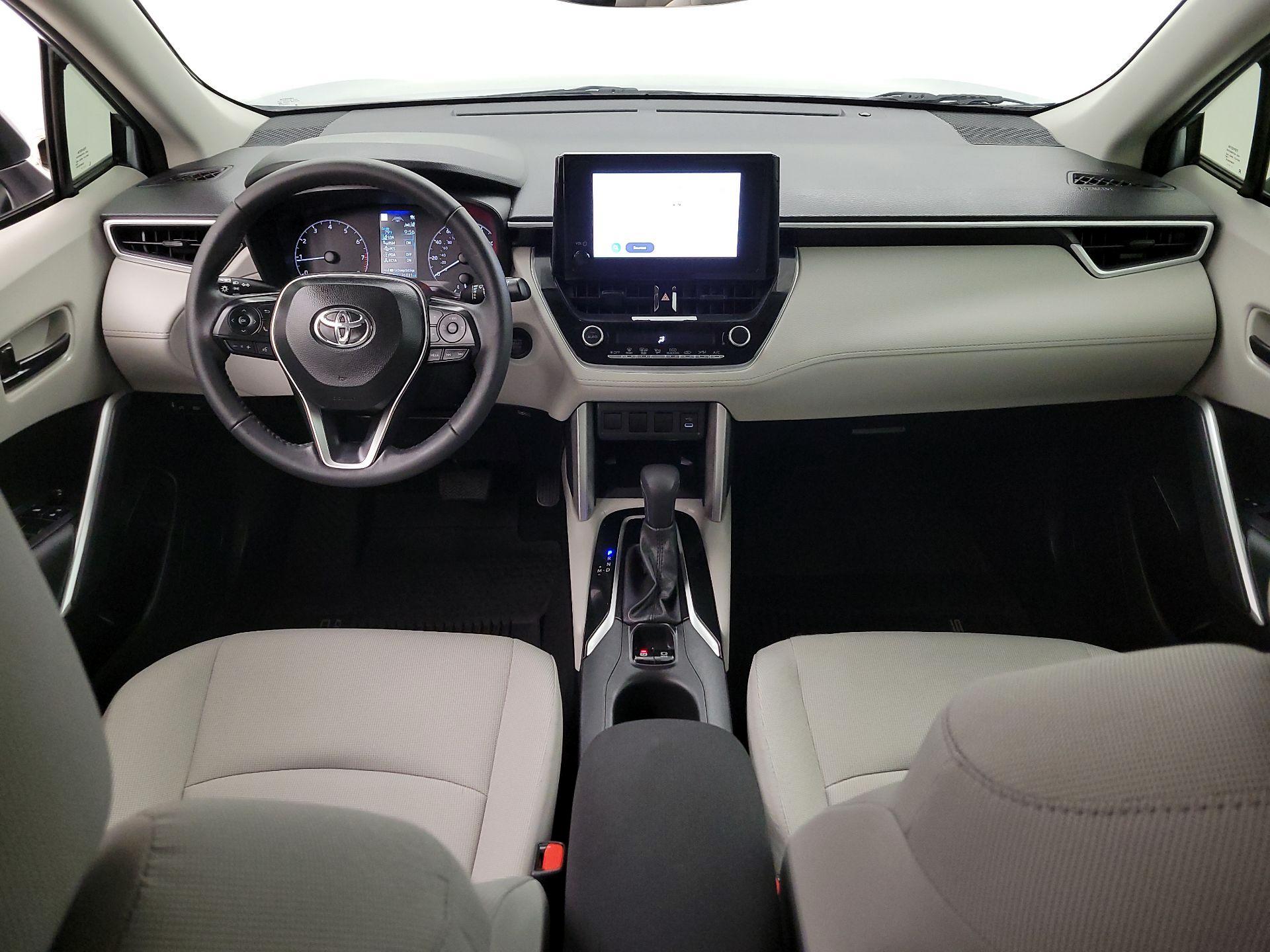 Thumbnail: 2024 Toyota Corolla Cross - 9