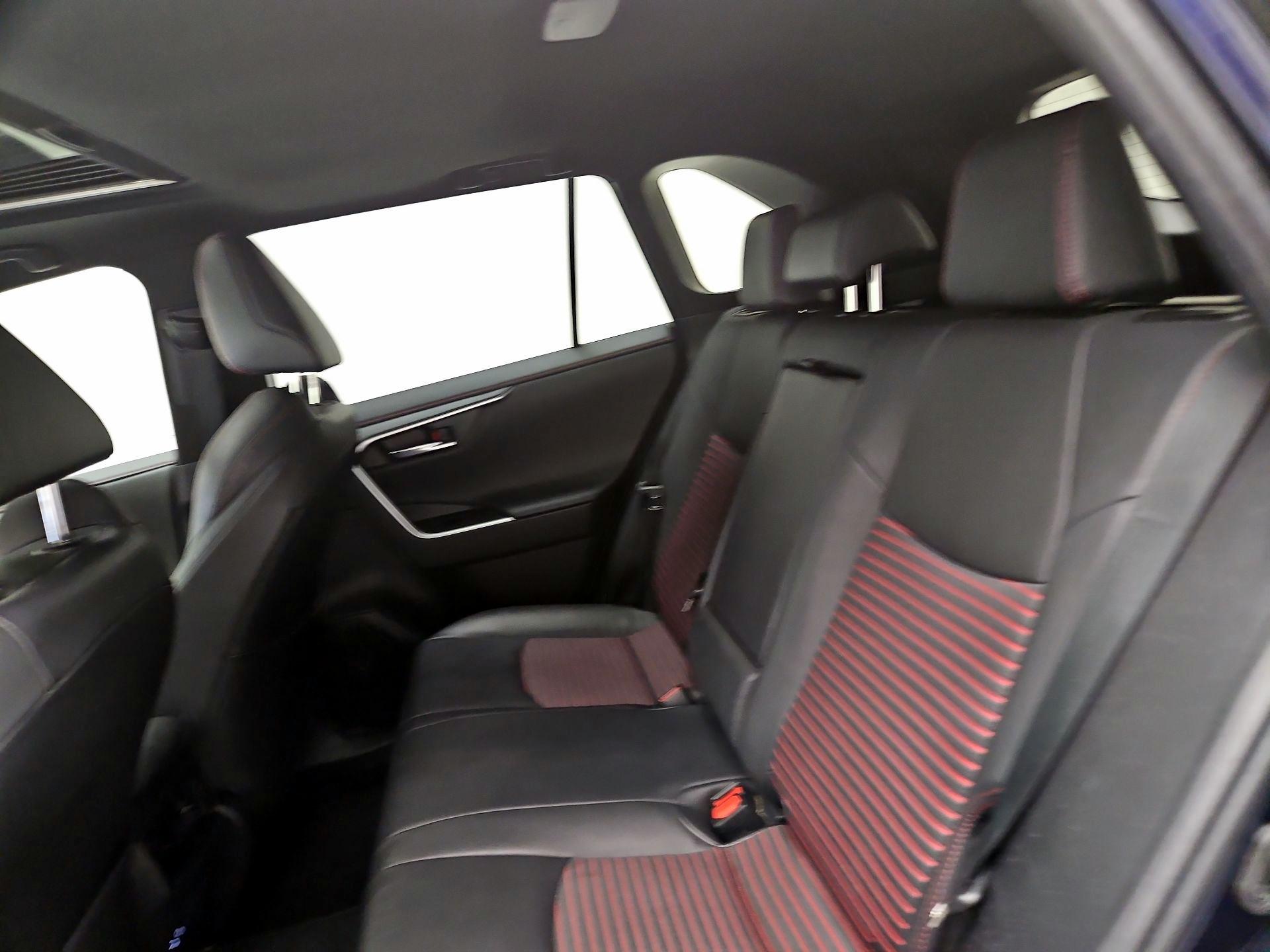 Thumbnail: 2024 Toyota RAV4 - 20