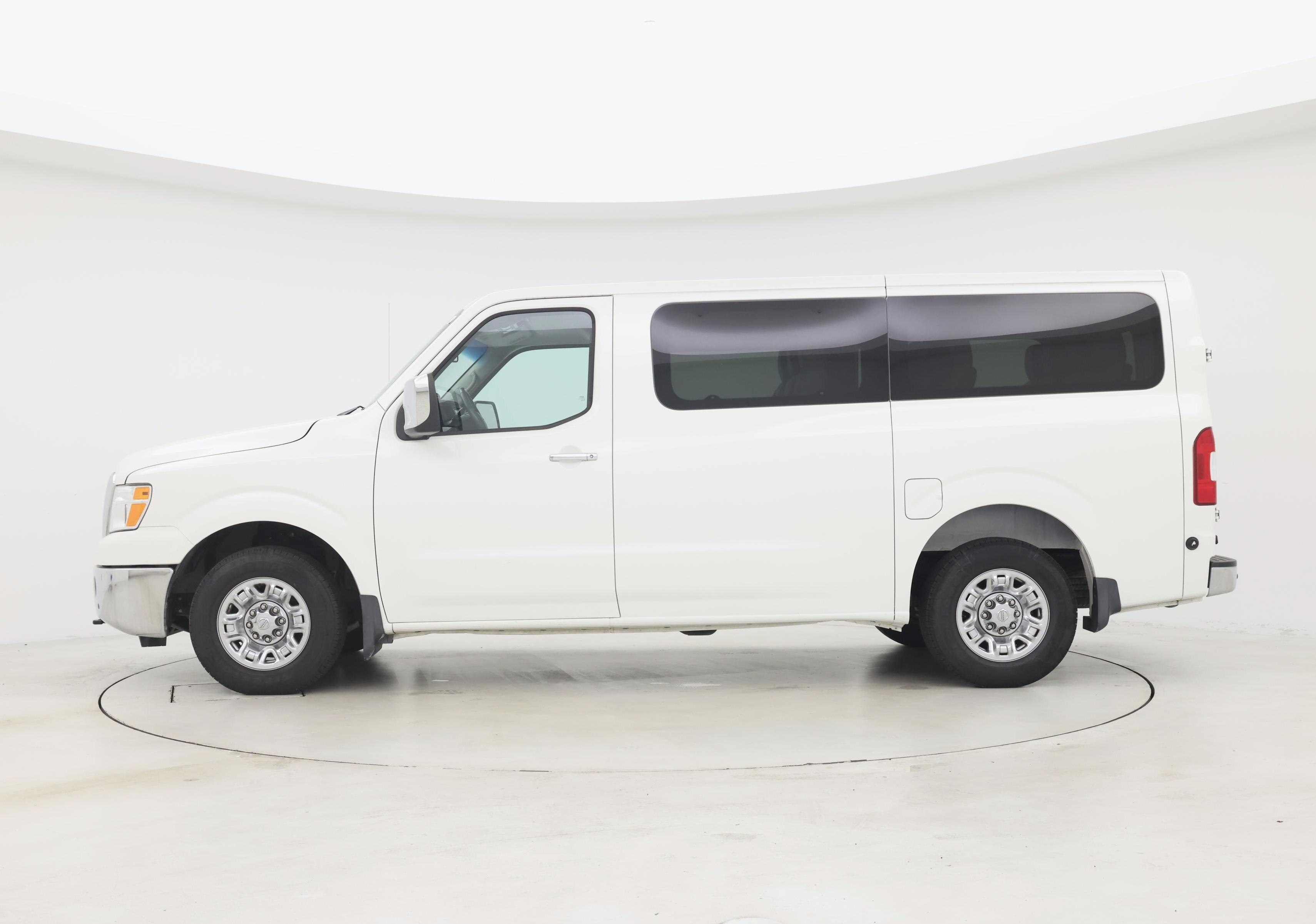 Thumbnail: 2019 Nissan NV - 3