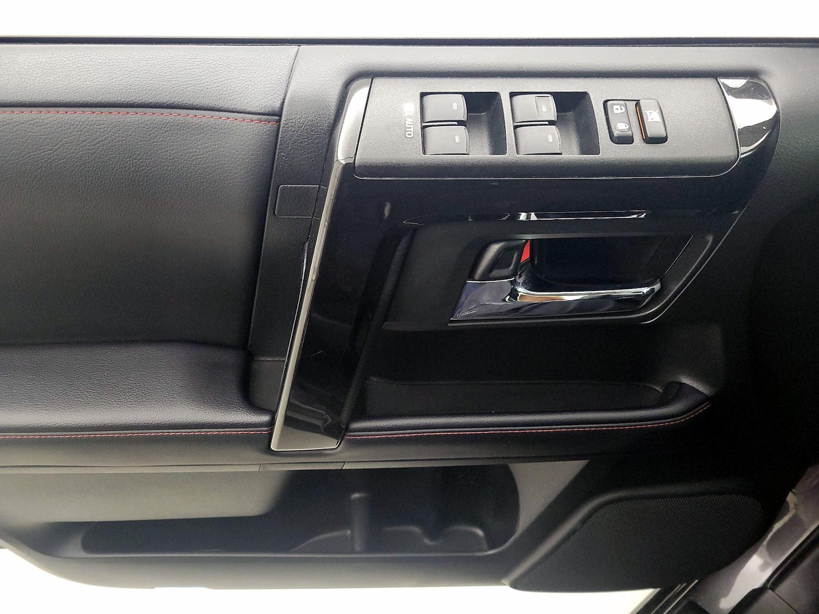 2022 Toyota 4Runner TRD Pro - Photo 13