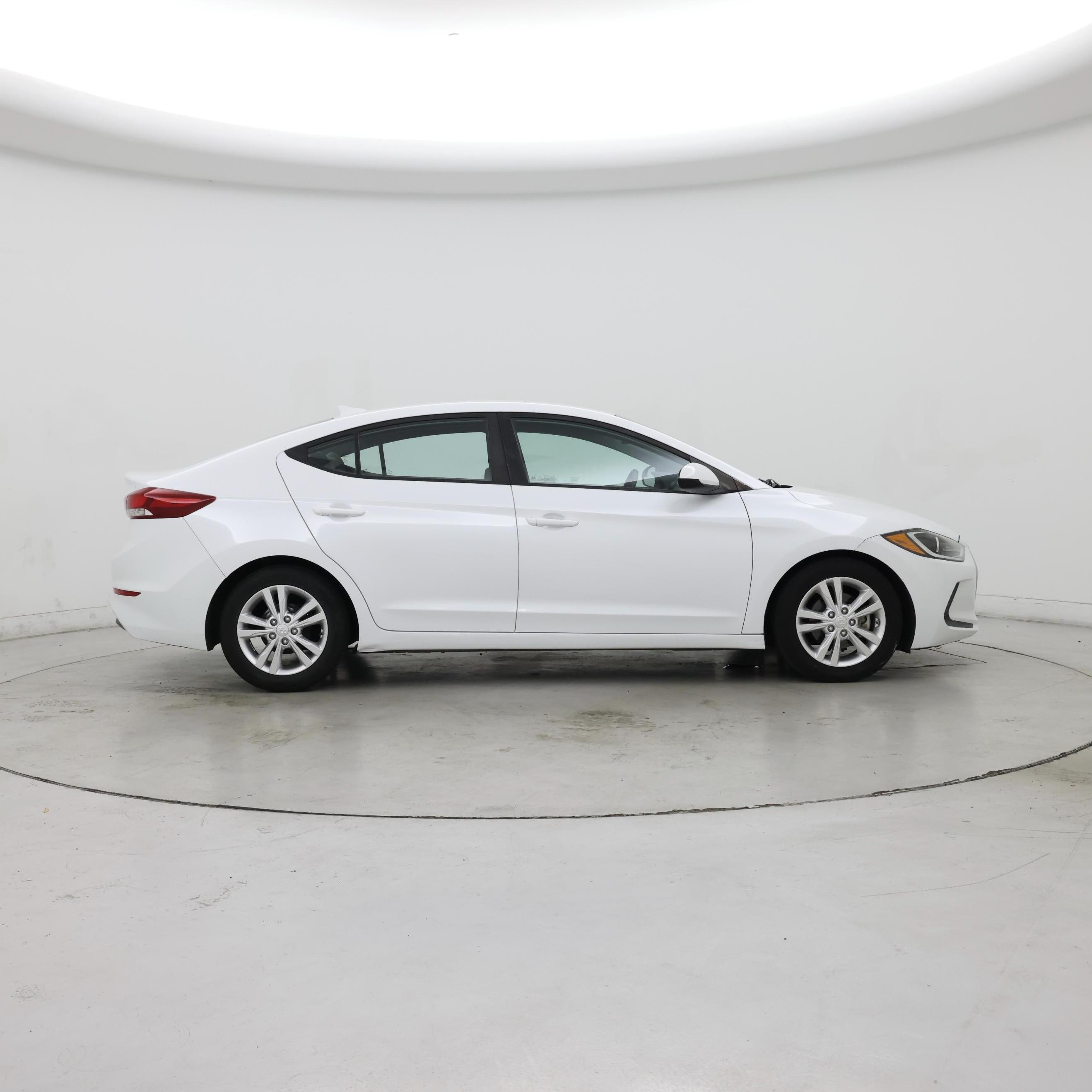 Thumbnail: 2017 Hyundai Elantra - 7