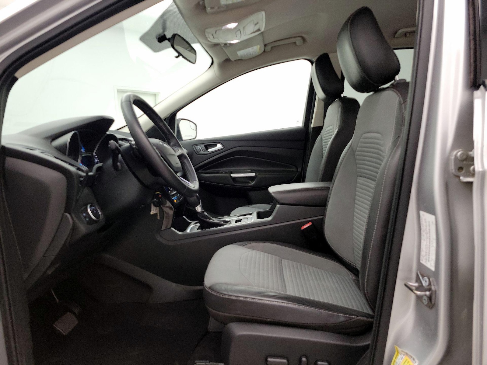 2018 Ford Escape SE - Photo 12