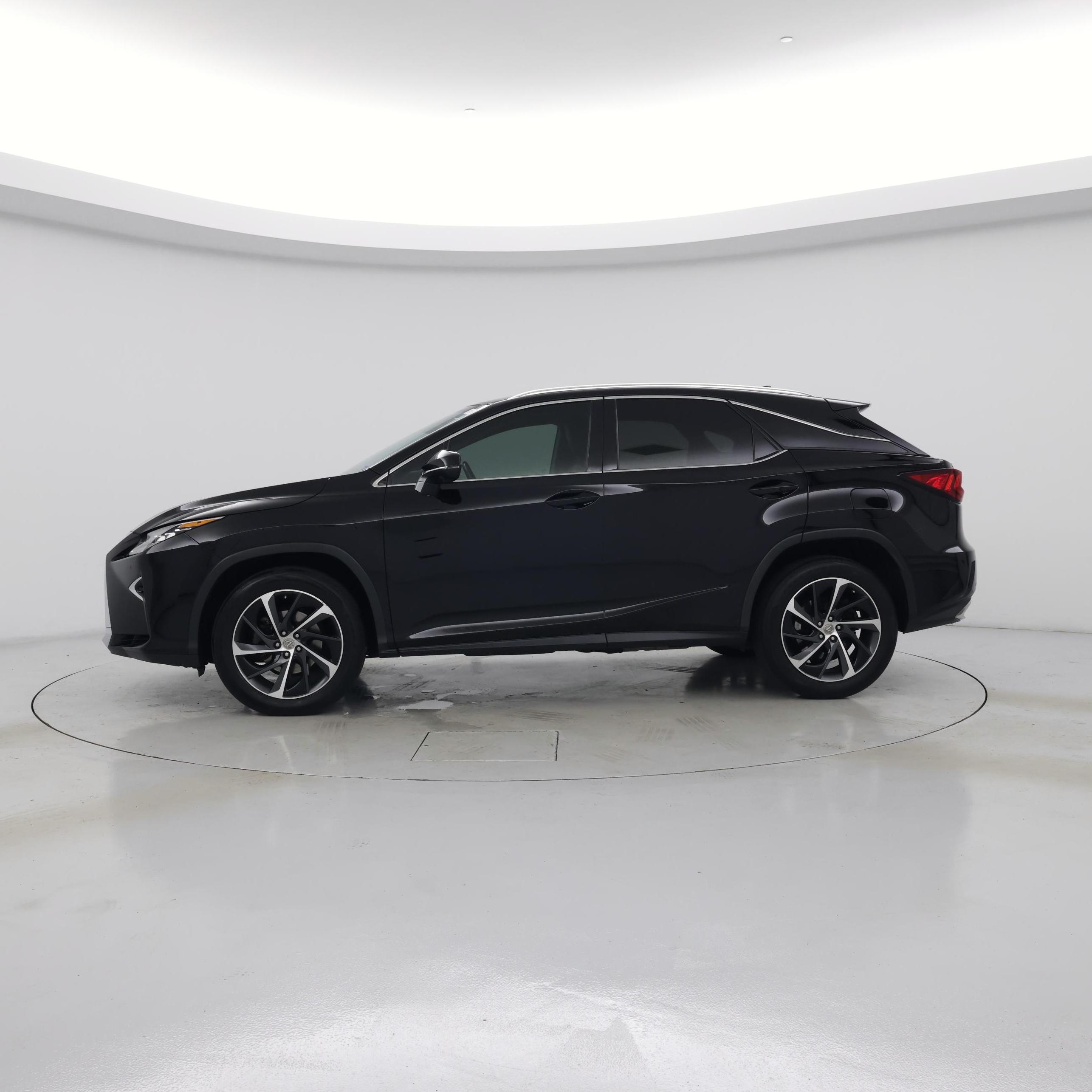 Thumbnail: 2017 Lexus RX - 3