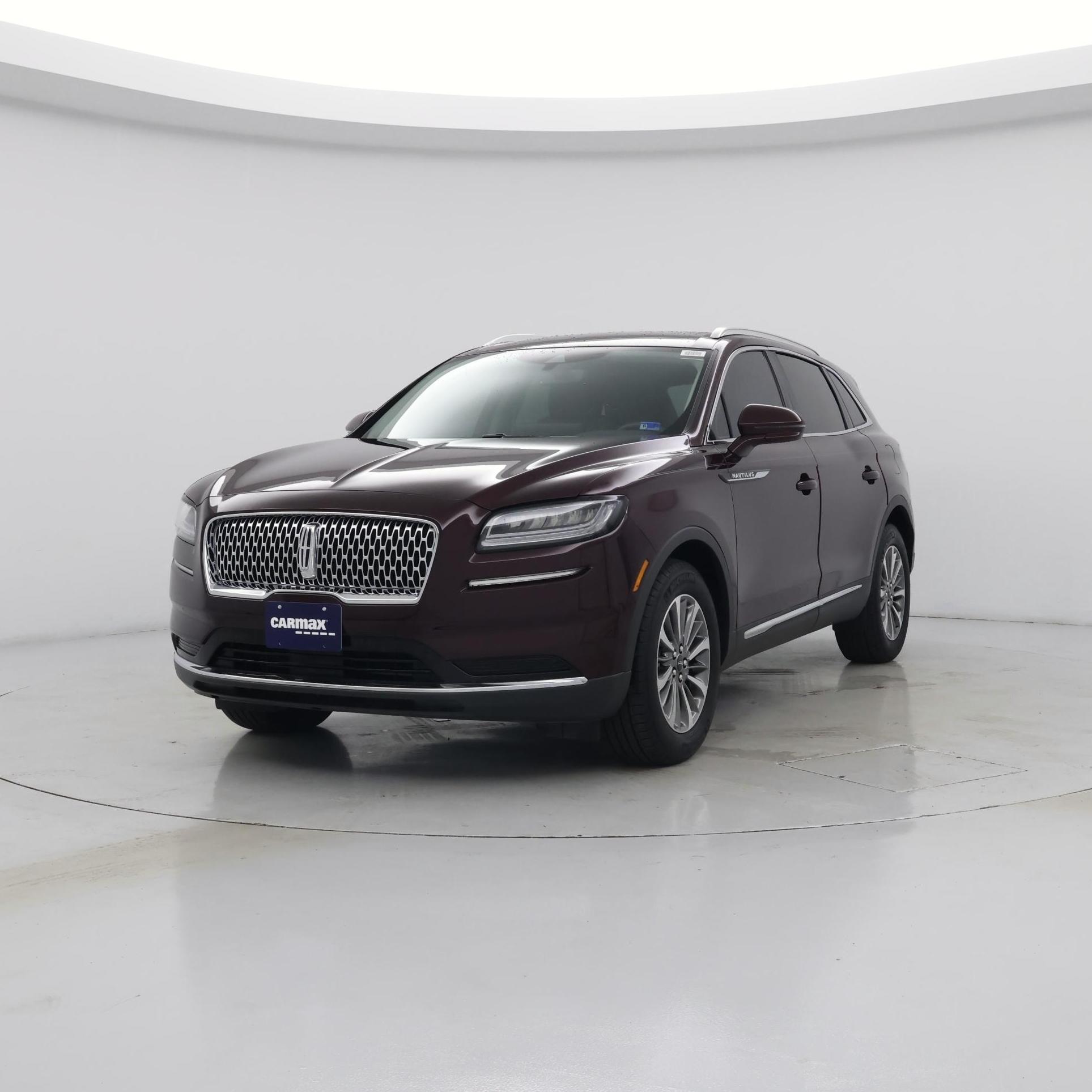 Thumbnail: 2023 Lincoln Nautilus - 4