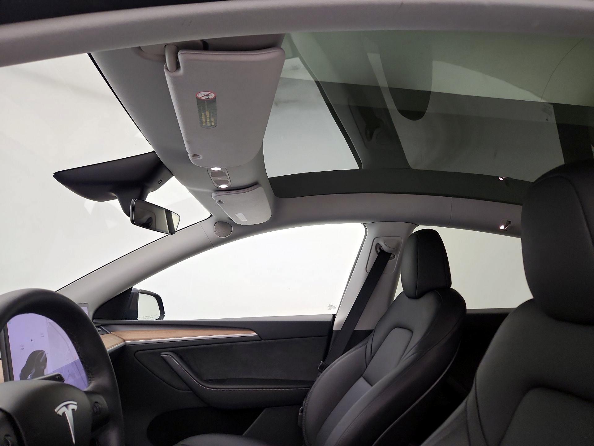 Thumbnail: 2024 Tesla Model Y - 18
