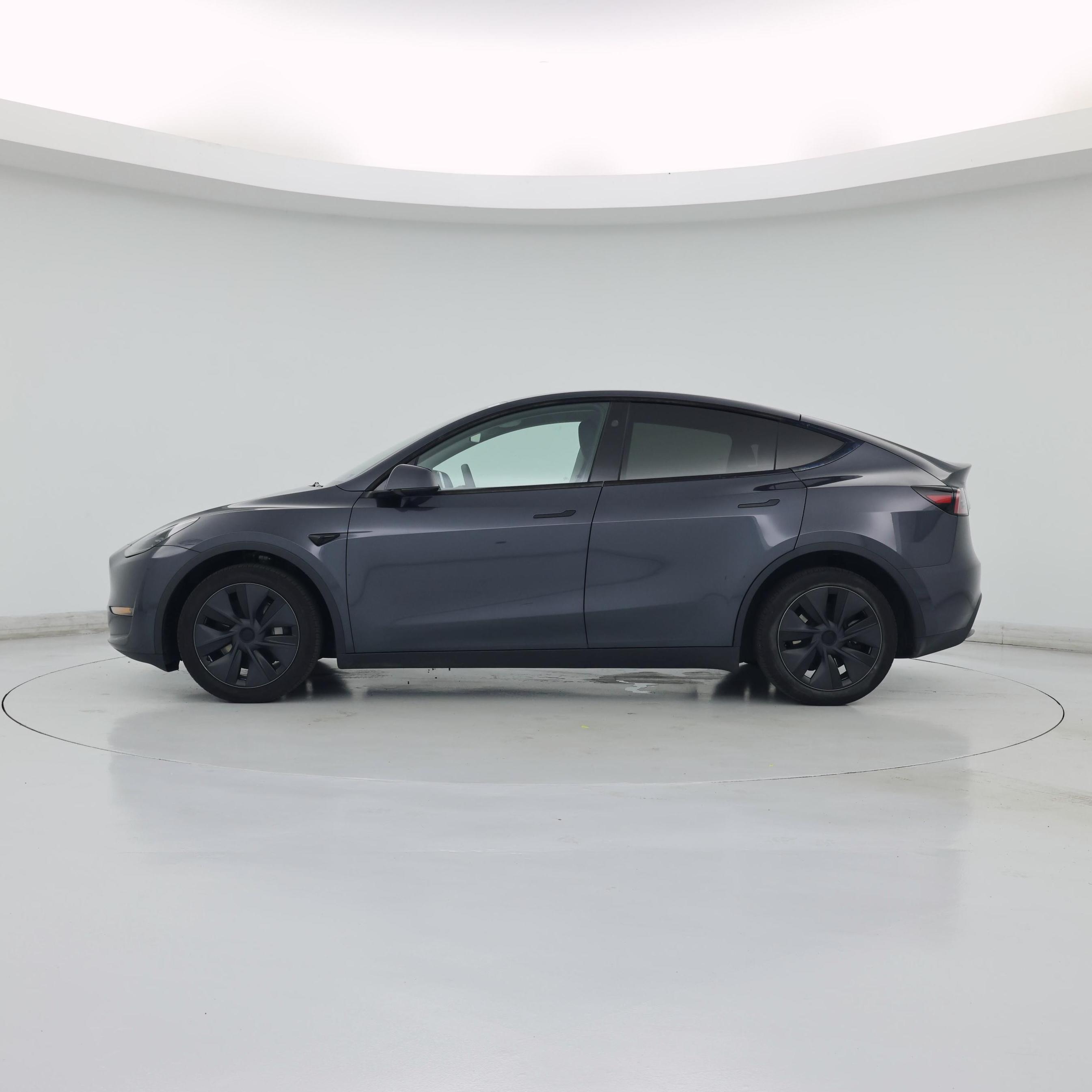Thumbnail: 2024 Tesla Model Y - 3