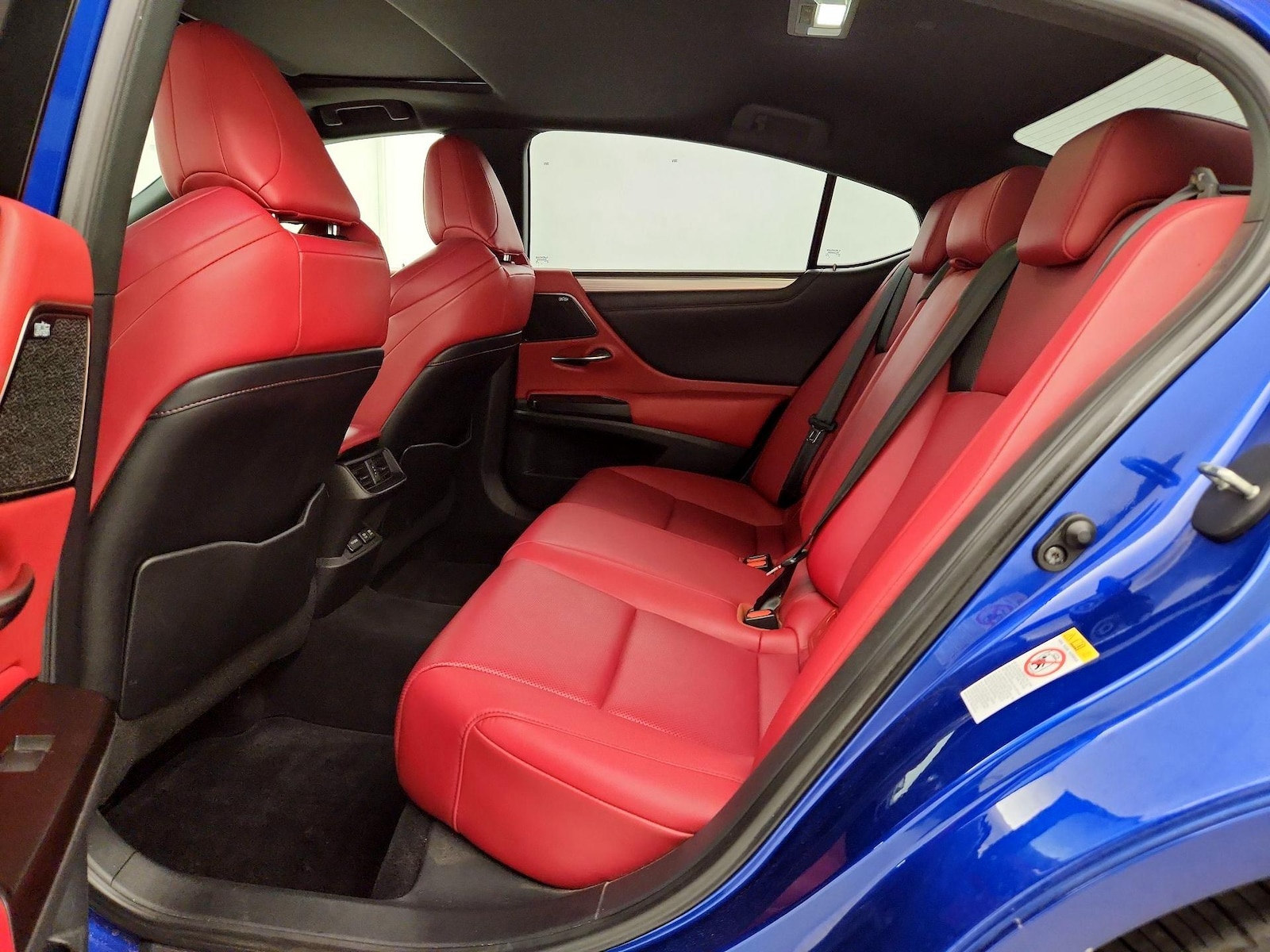 2019 Lexus ES F SPORT - Photo 20