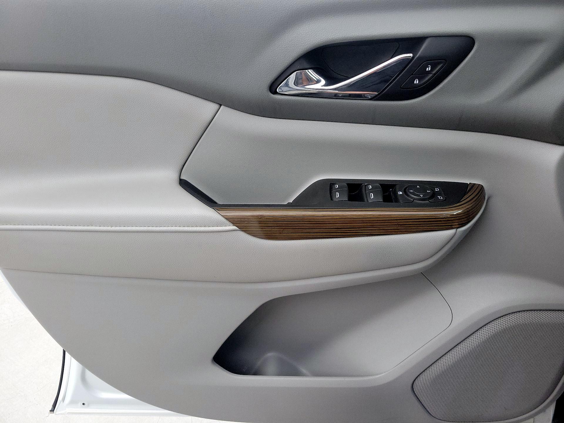 Thumbnail: 2018 GMC Acadia - 12