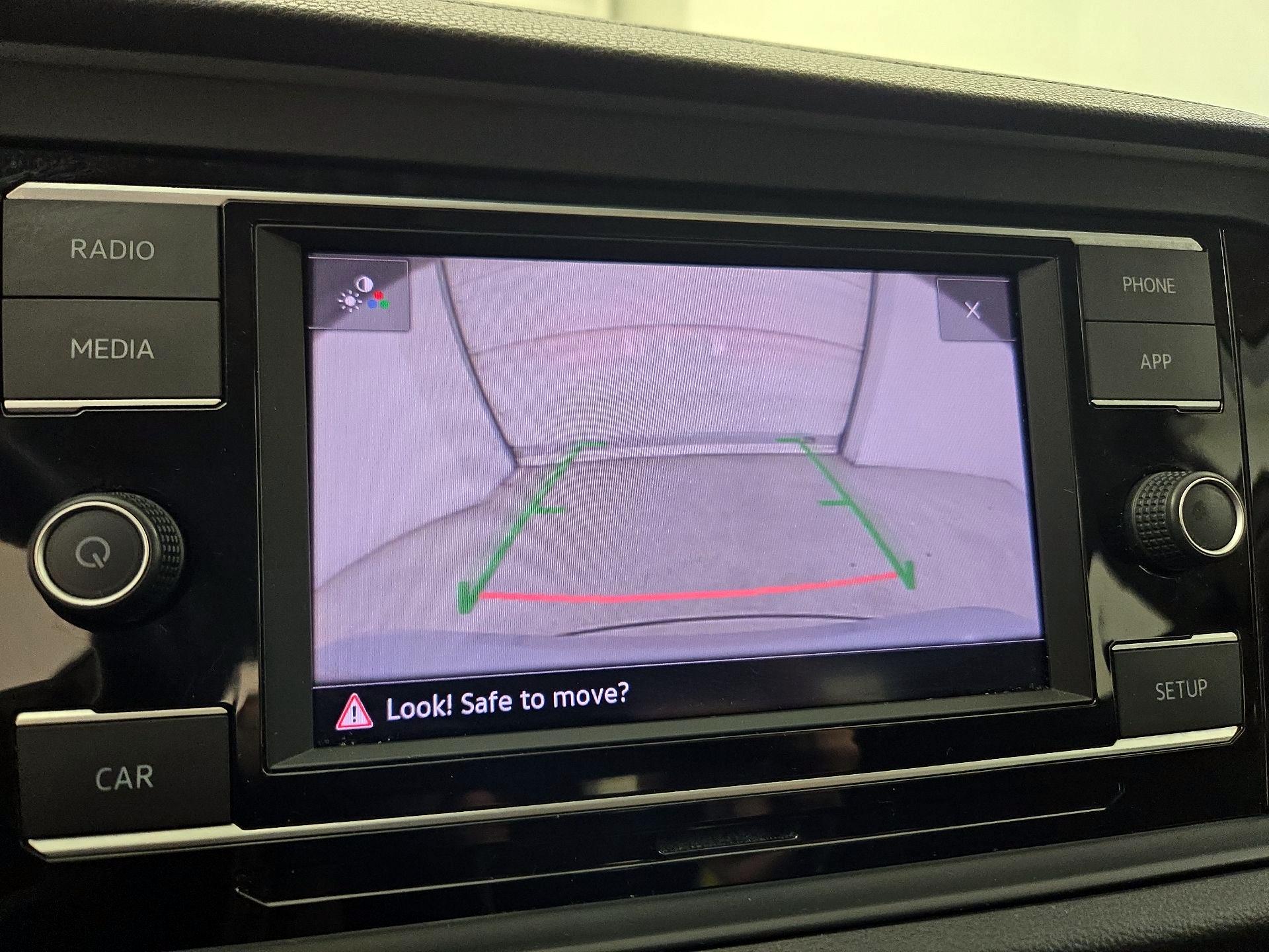 Thumbnail: 2019 Volkswagen Jetta - 13