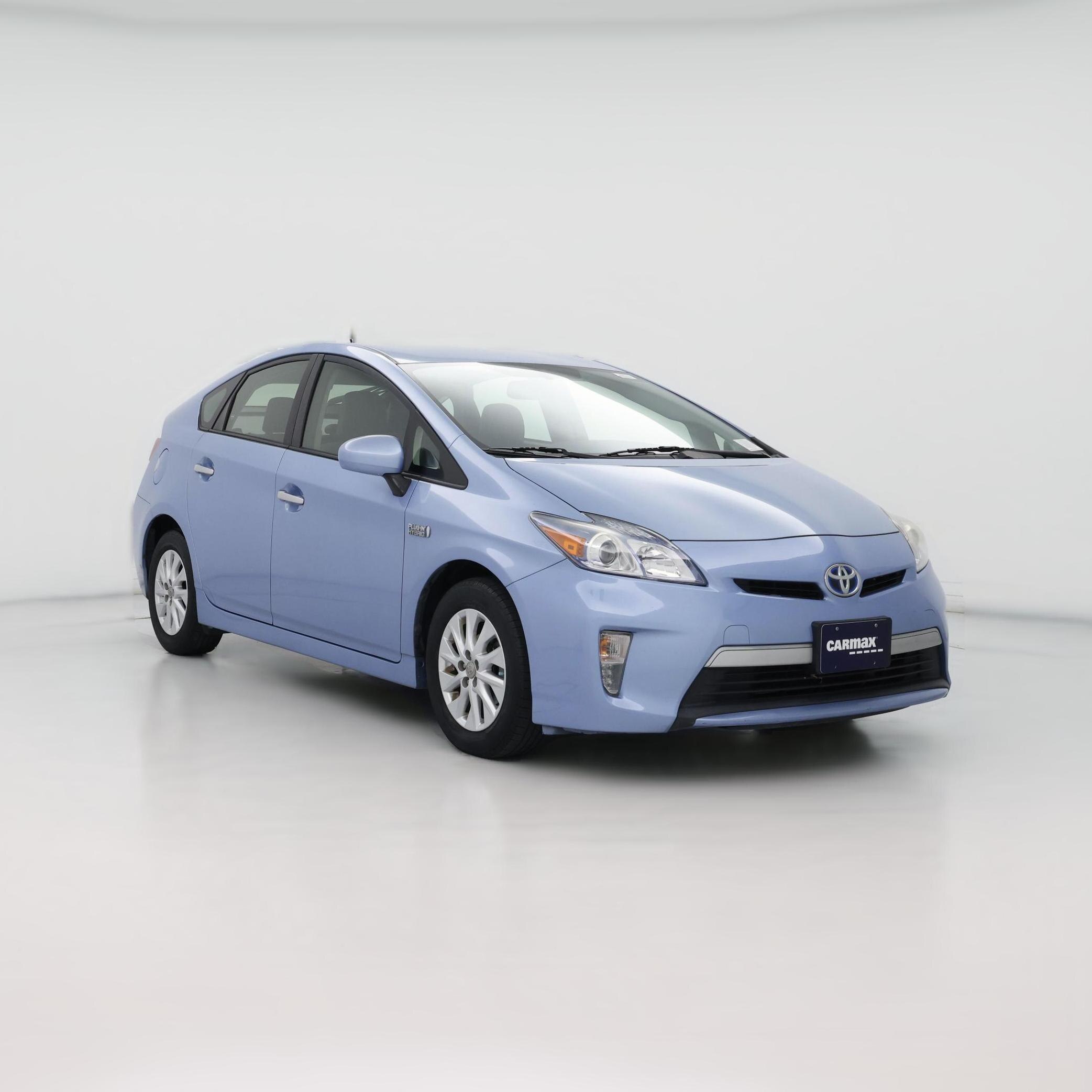 Thumbnail: 2015 Toyota Prius - 1