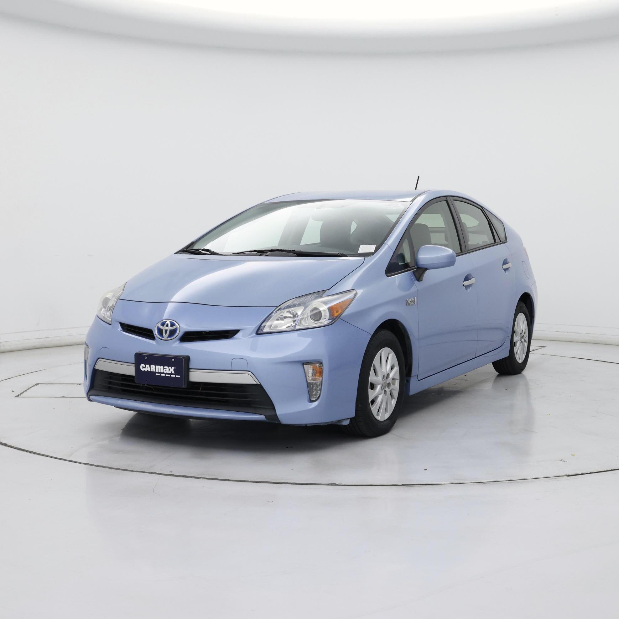 Thumbnail: 2015 Toyota Prius - 4