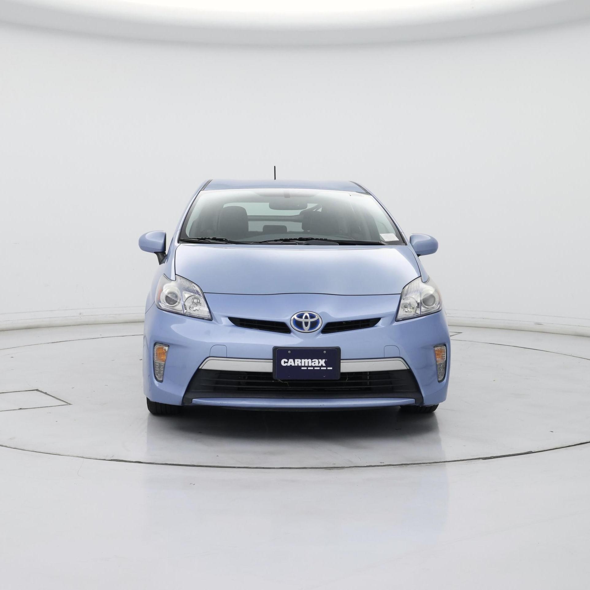 Thumbnail: 2015 Toyota Prius - 5