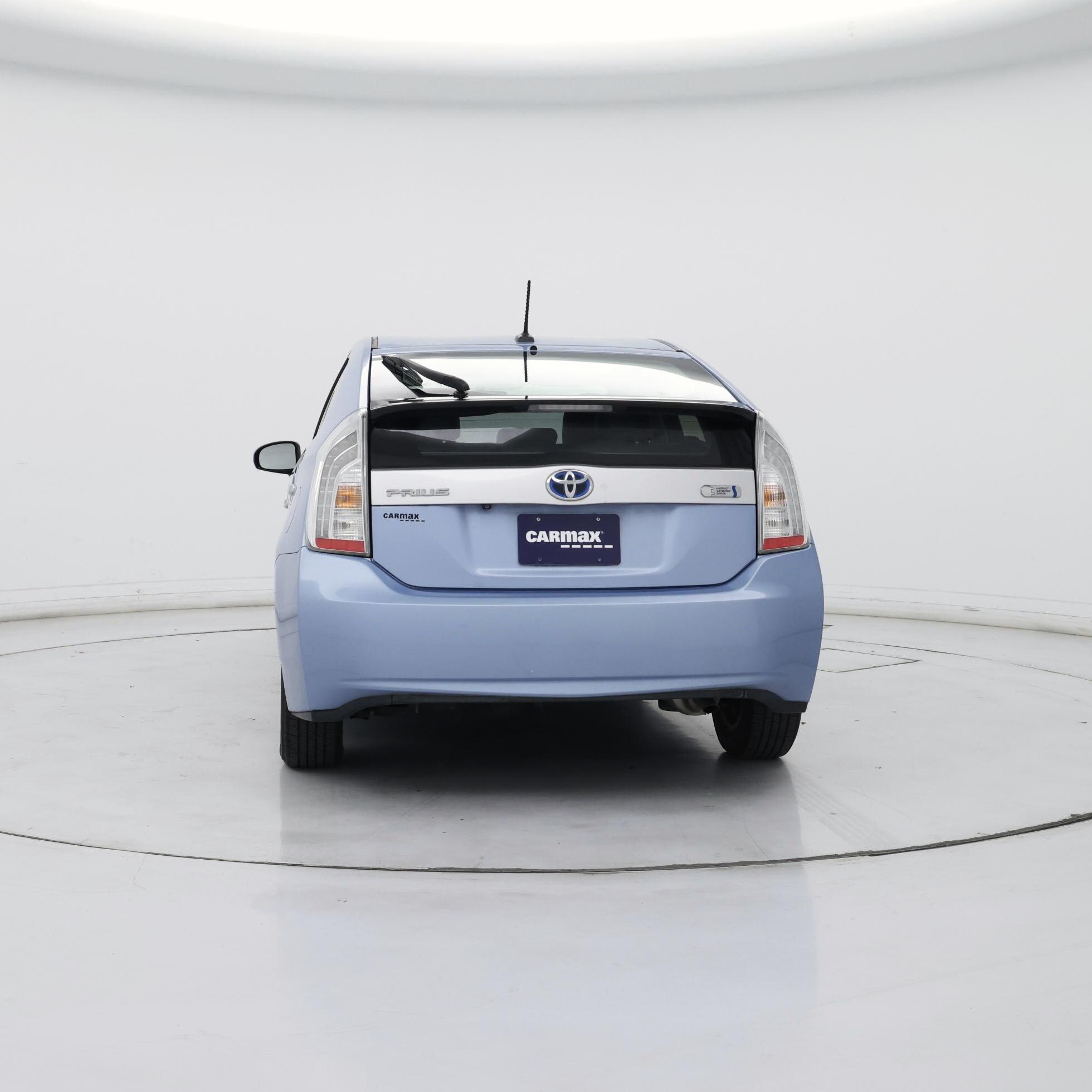 Thumbnail: 2015 Toyota Prius - 6