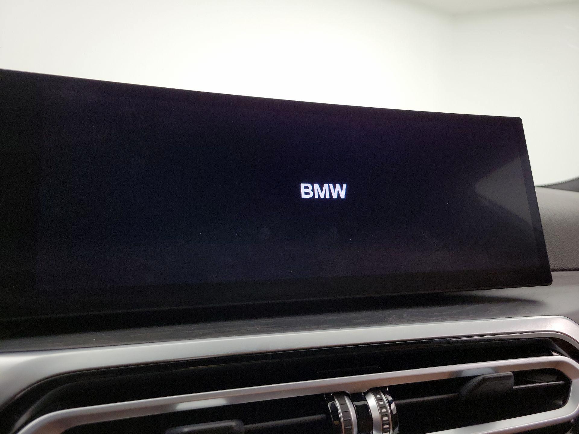 Thumbnail: 2024 BMW 3 Series - 14