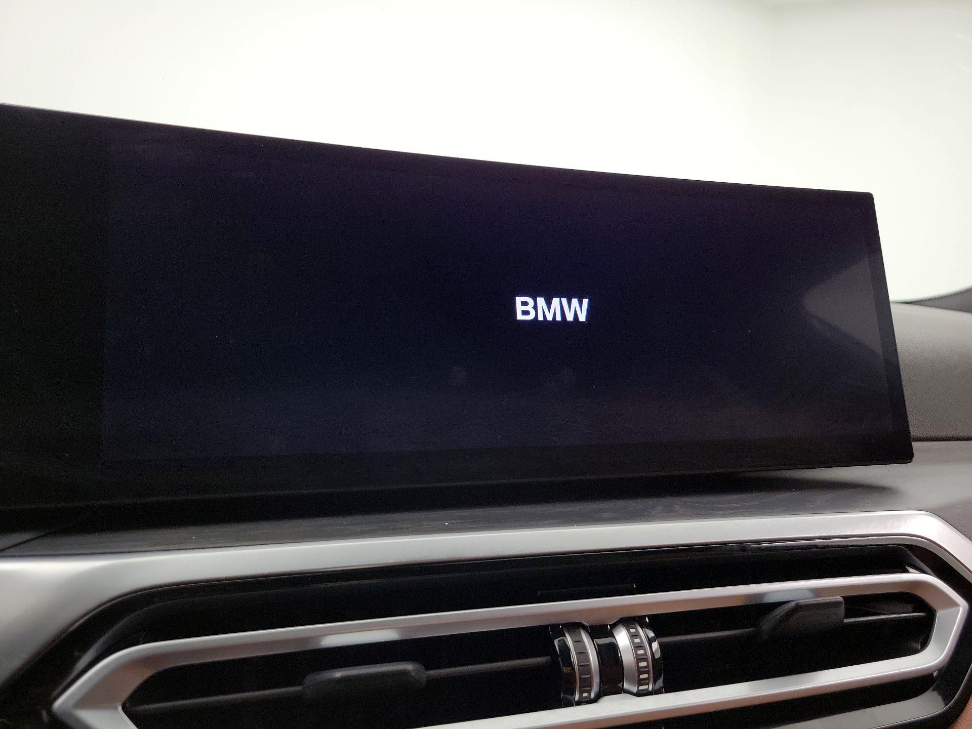 Thumbnail: 2024 BMW 3 Series - 17