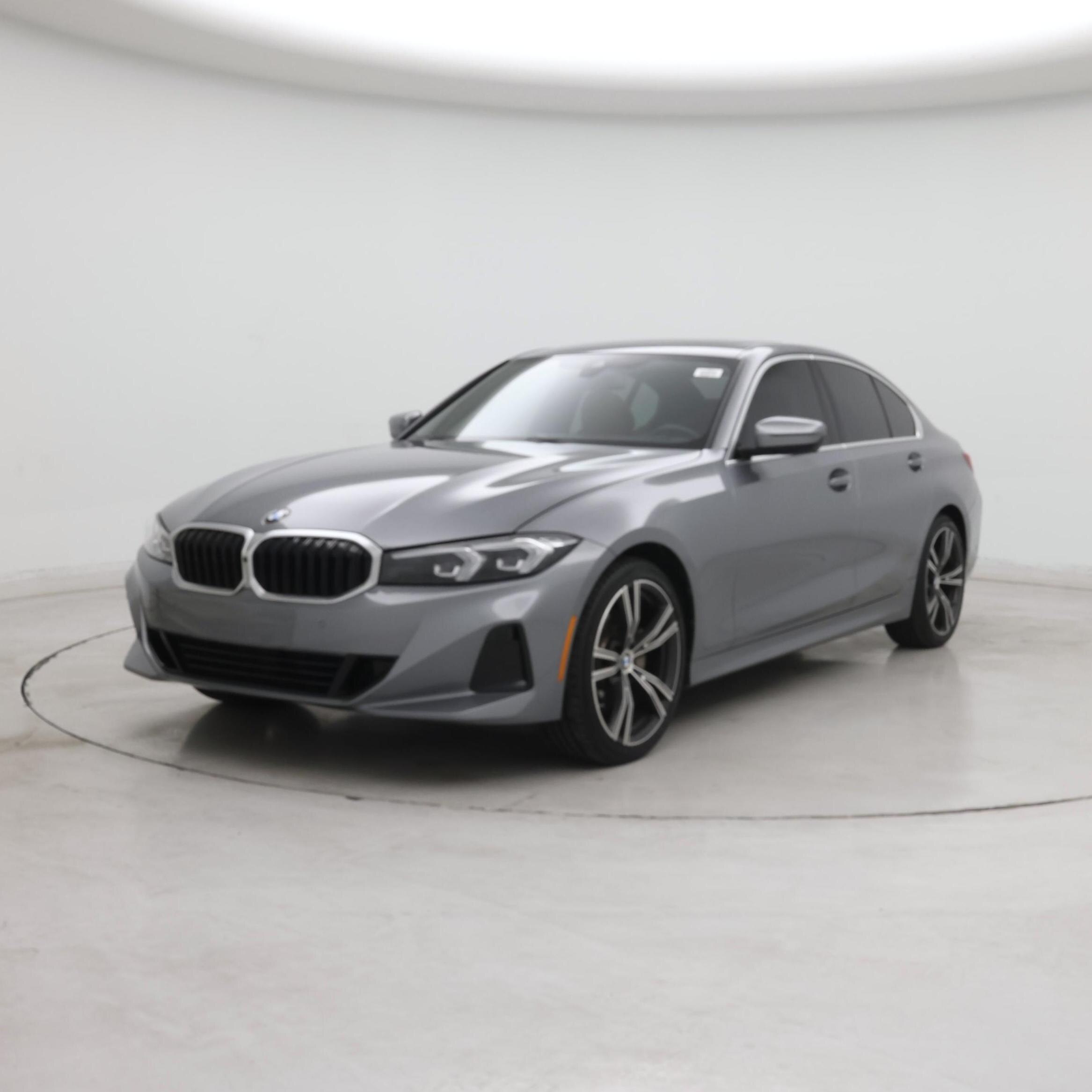 Thumbnail: 2024 BMW 3 Series - 4