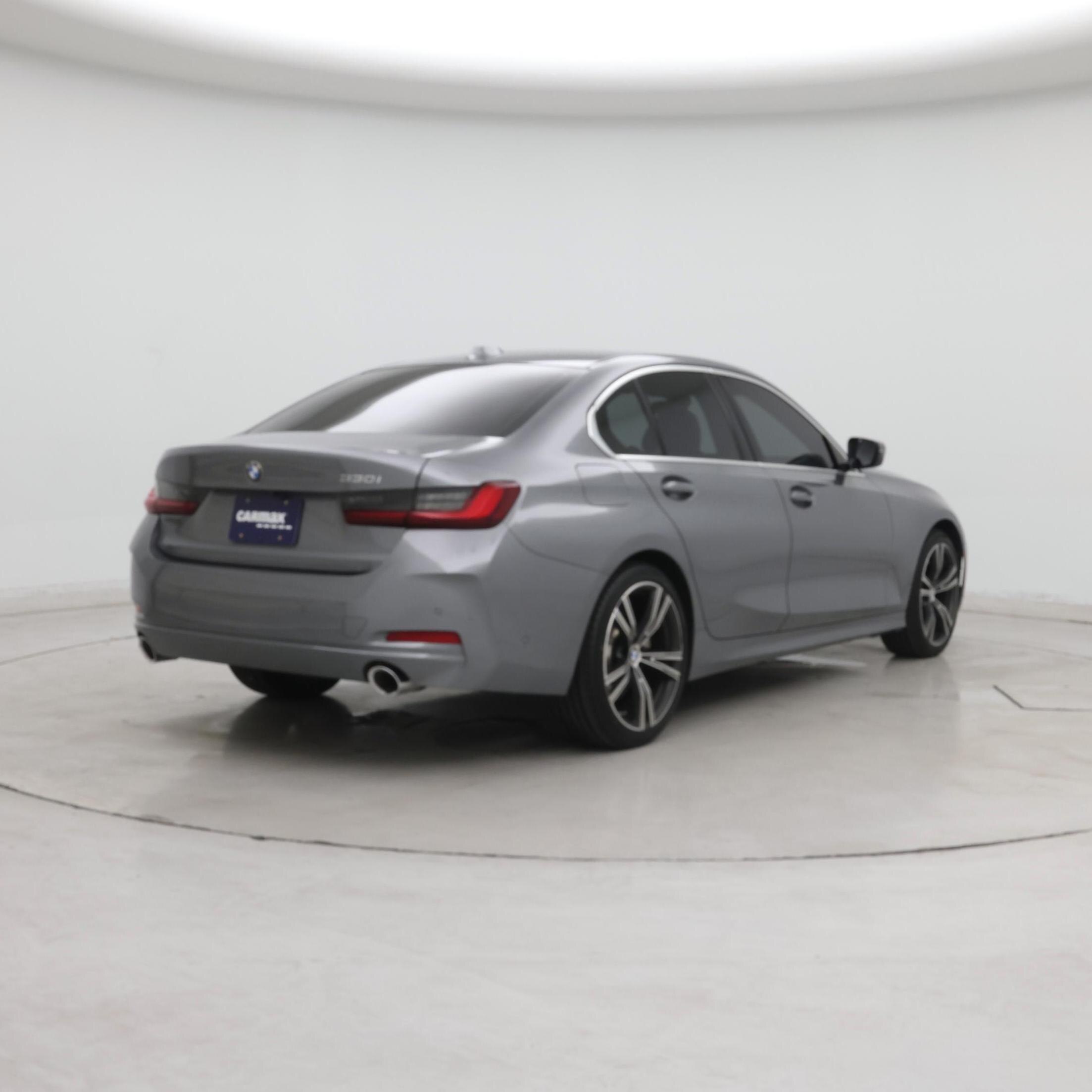 Thumbnail: 2024 BMW 3 Series - 8
