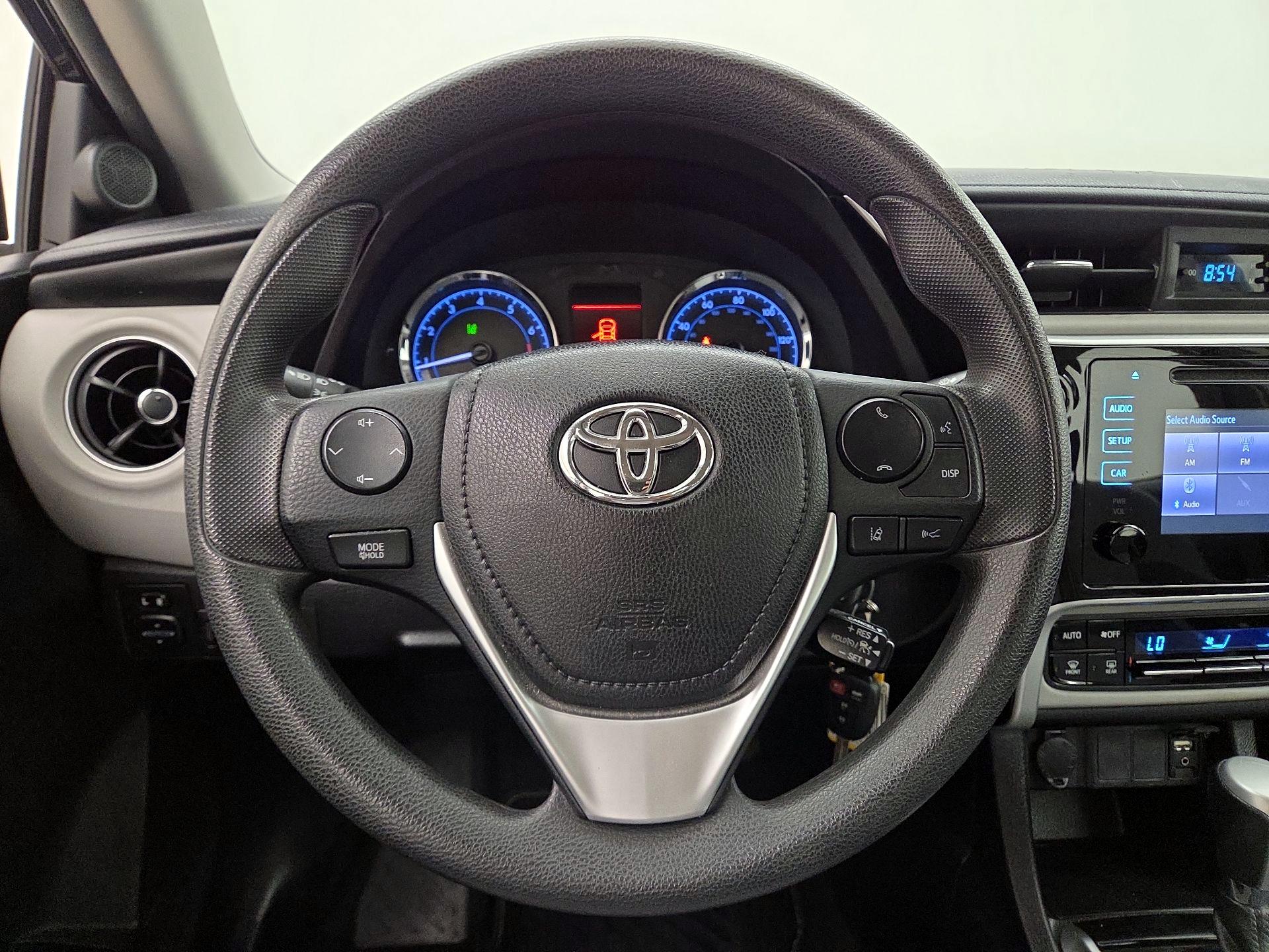Thumbnail: 2019 Toyota Corolla - 10