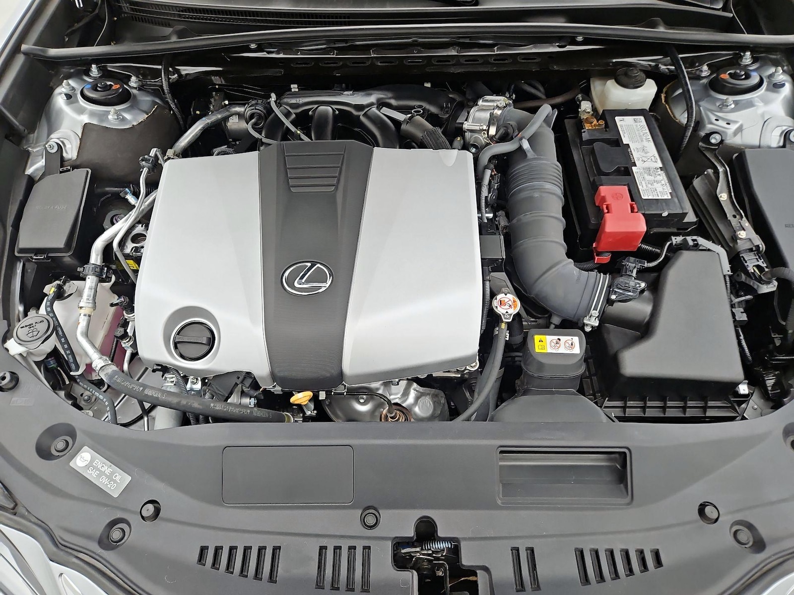 2023 Lexus ES 350 - Photo 23