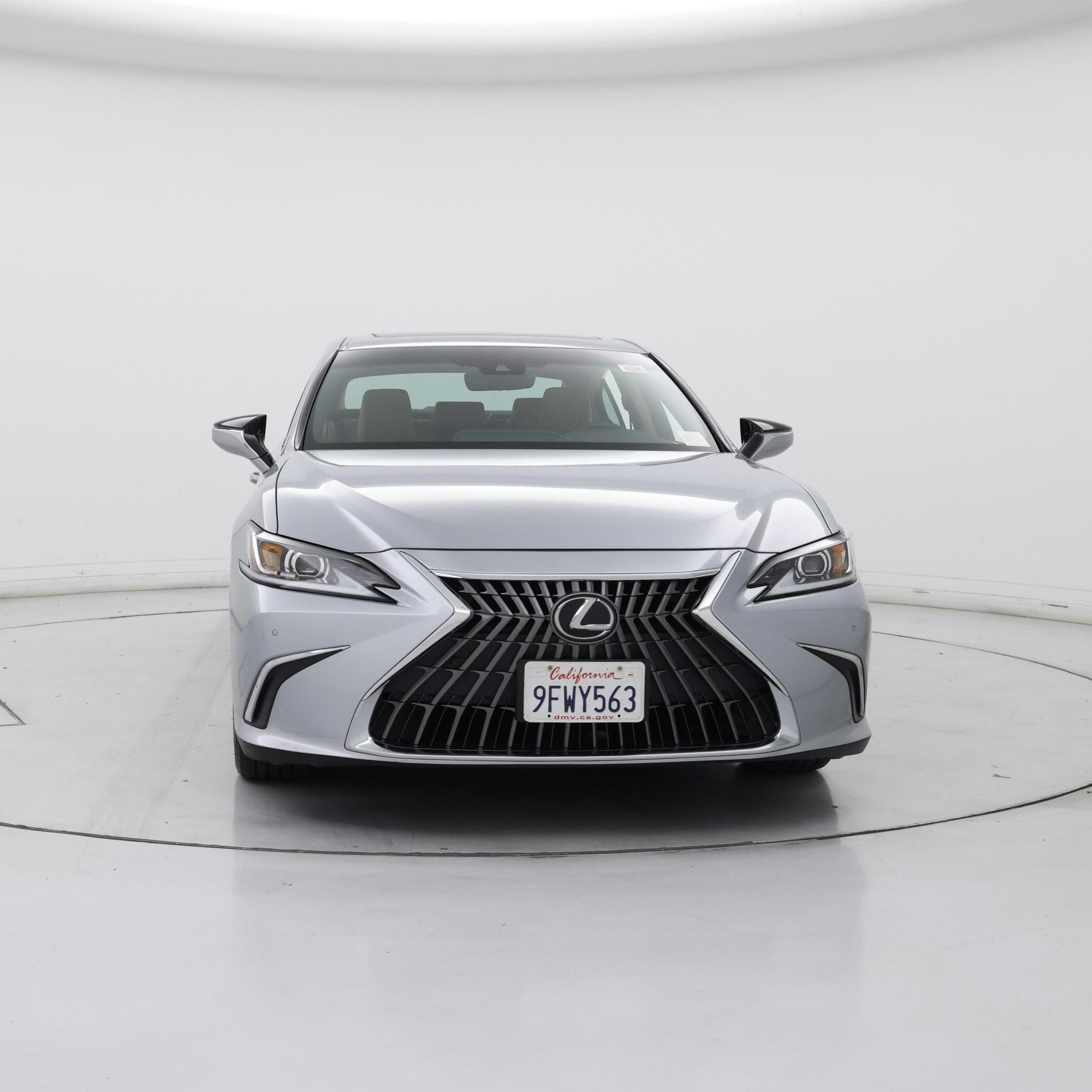 Thumbnail: 2023 Lexus ES - 5