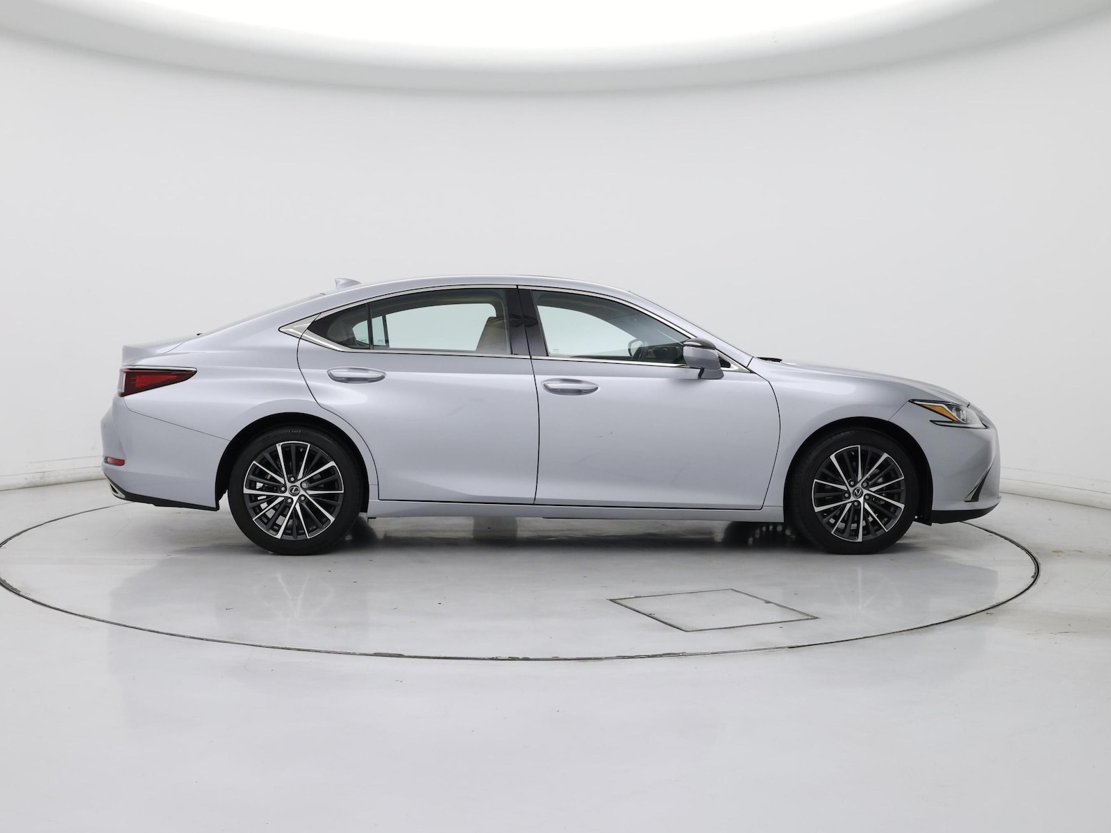 2023 Lexus ES 350 - Photo 8