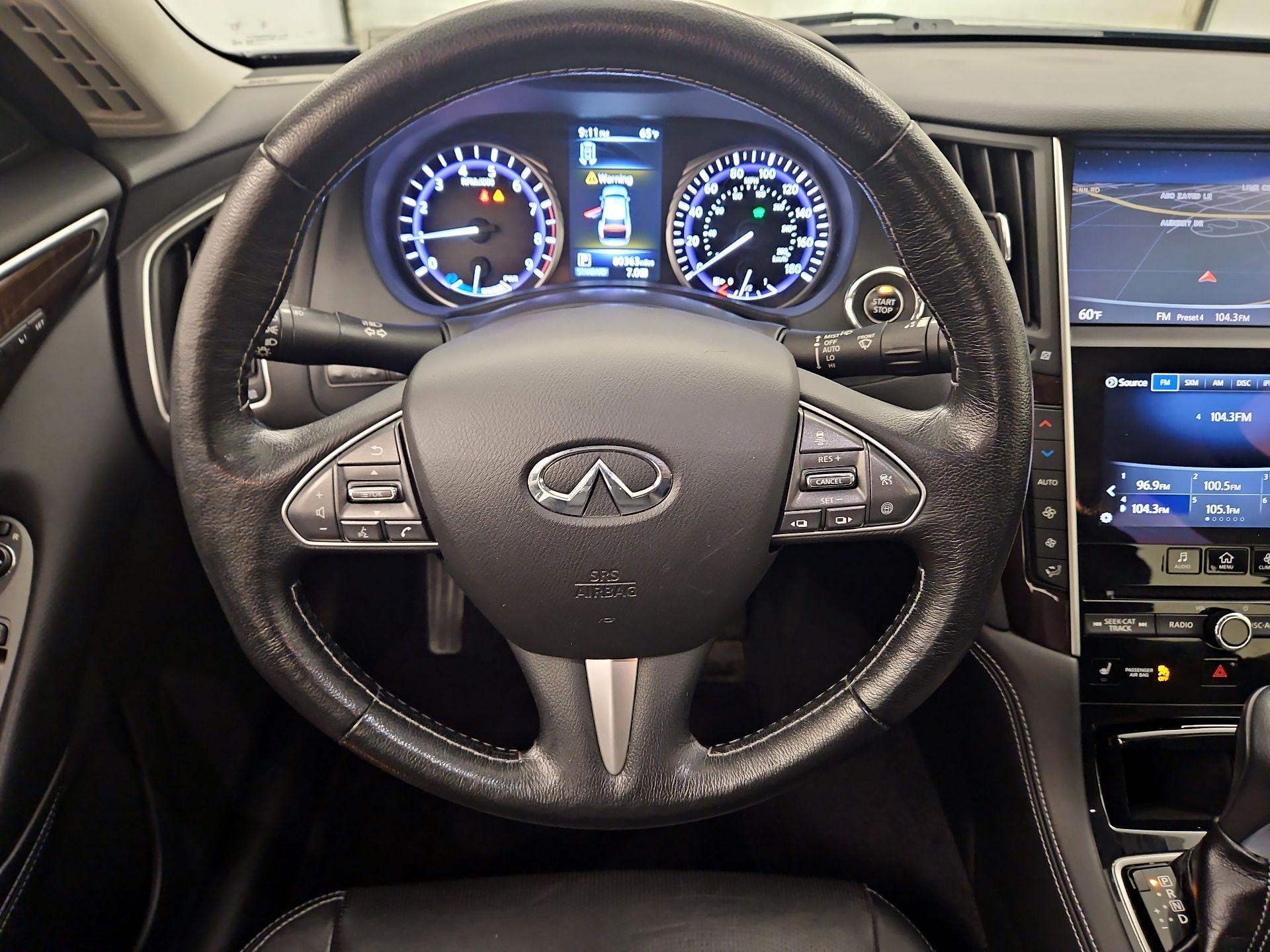 Thumbnail: 2016 INFINITI Q50 - 10
