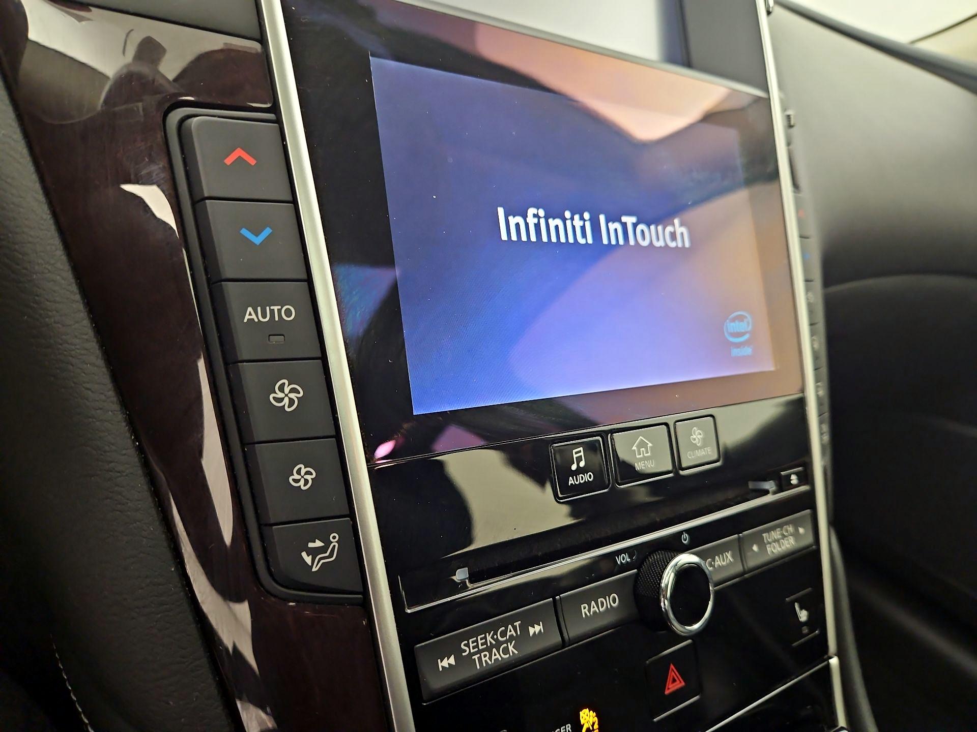Thumbnail: 2016 INFINITI Q50 - 17