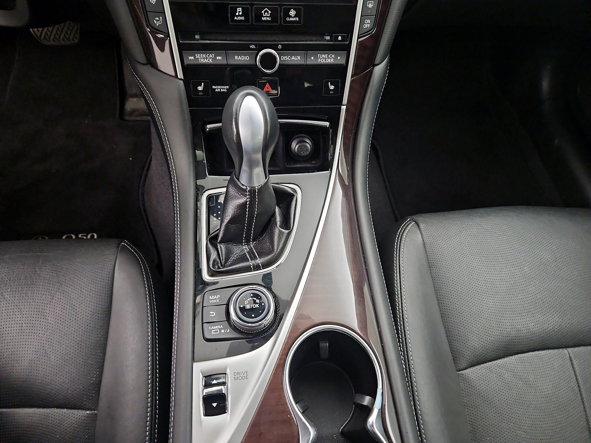 Thumbnail: 2016 INFINITI Q50 - 18