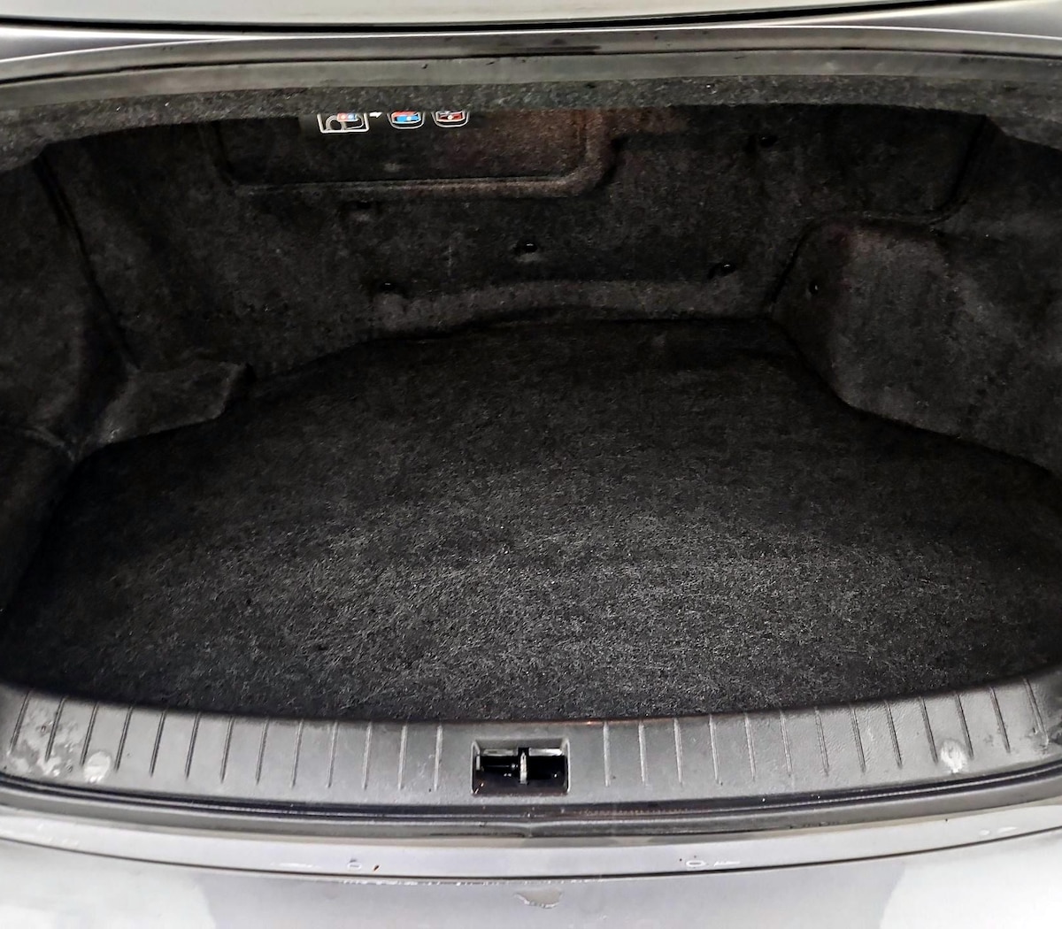 Trunk/Cargo (Seats Up)