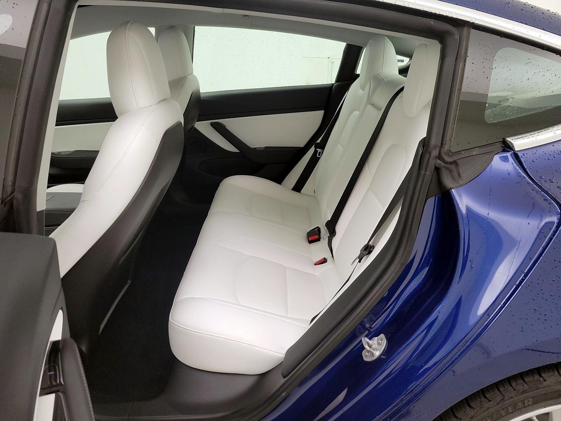 Thumbnail: 2020 Tesla Model 3 - 18