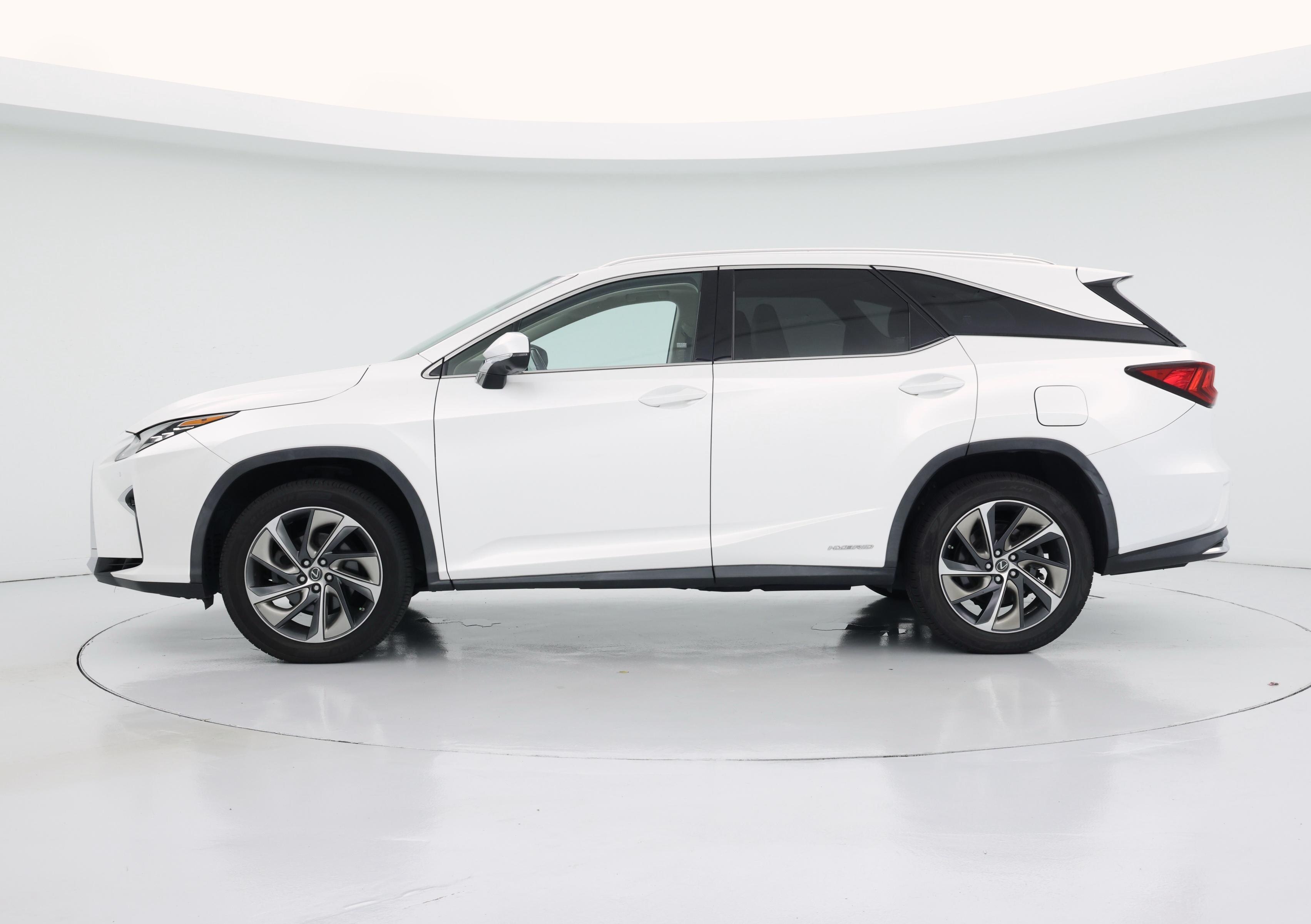 Thumbnail: 2018 Lexus RX - 3