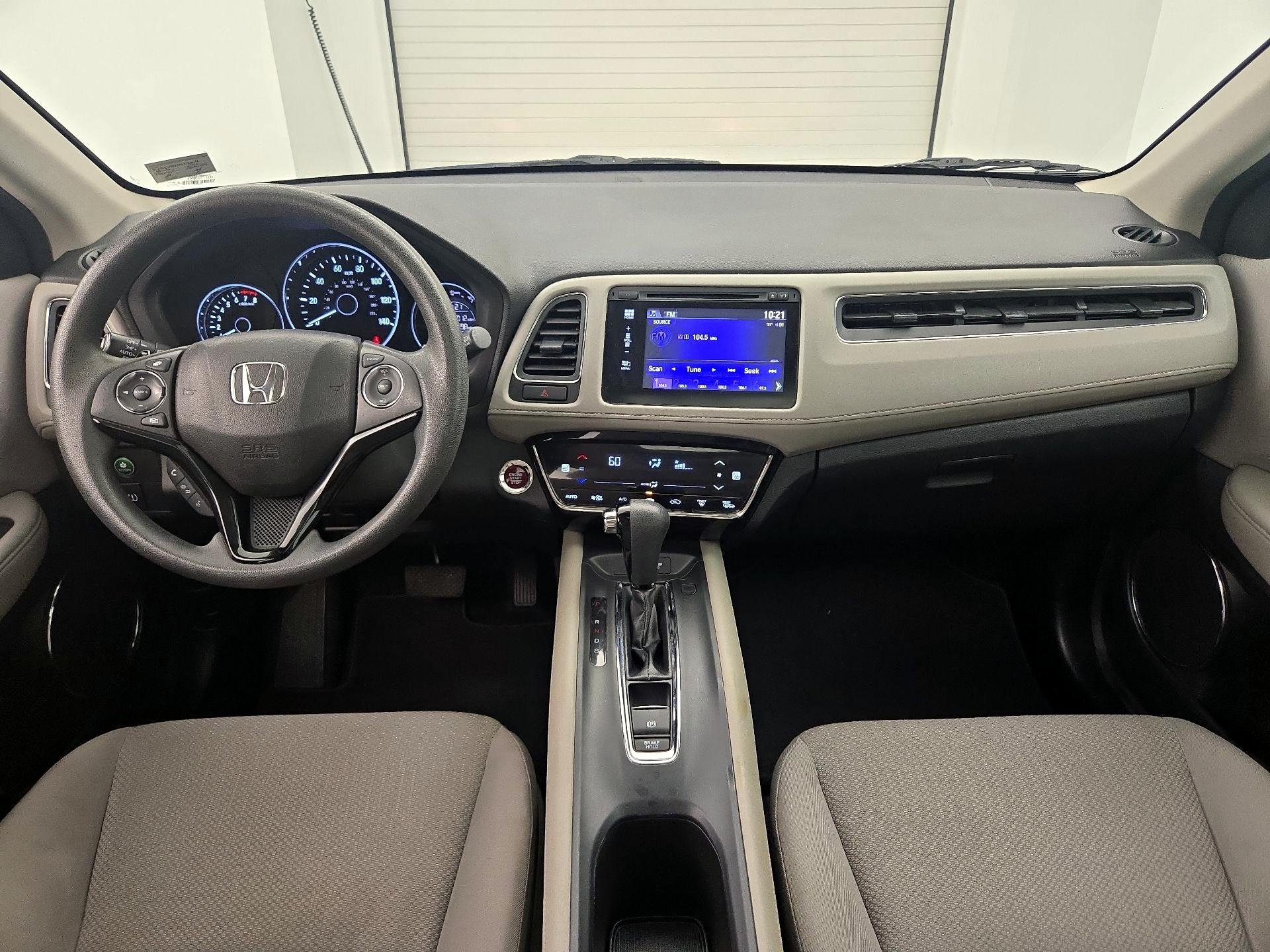 Thumbnail: 2016 Honda HR-V - 9