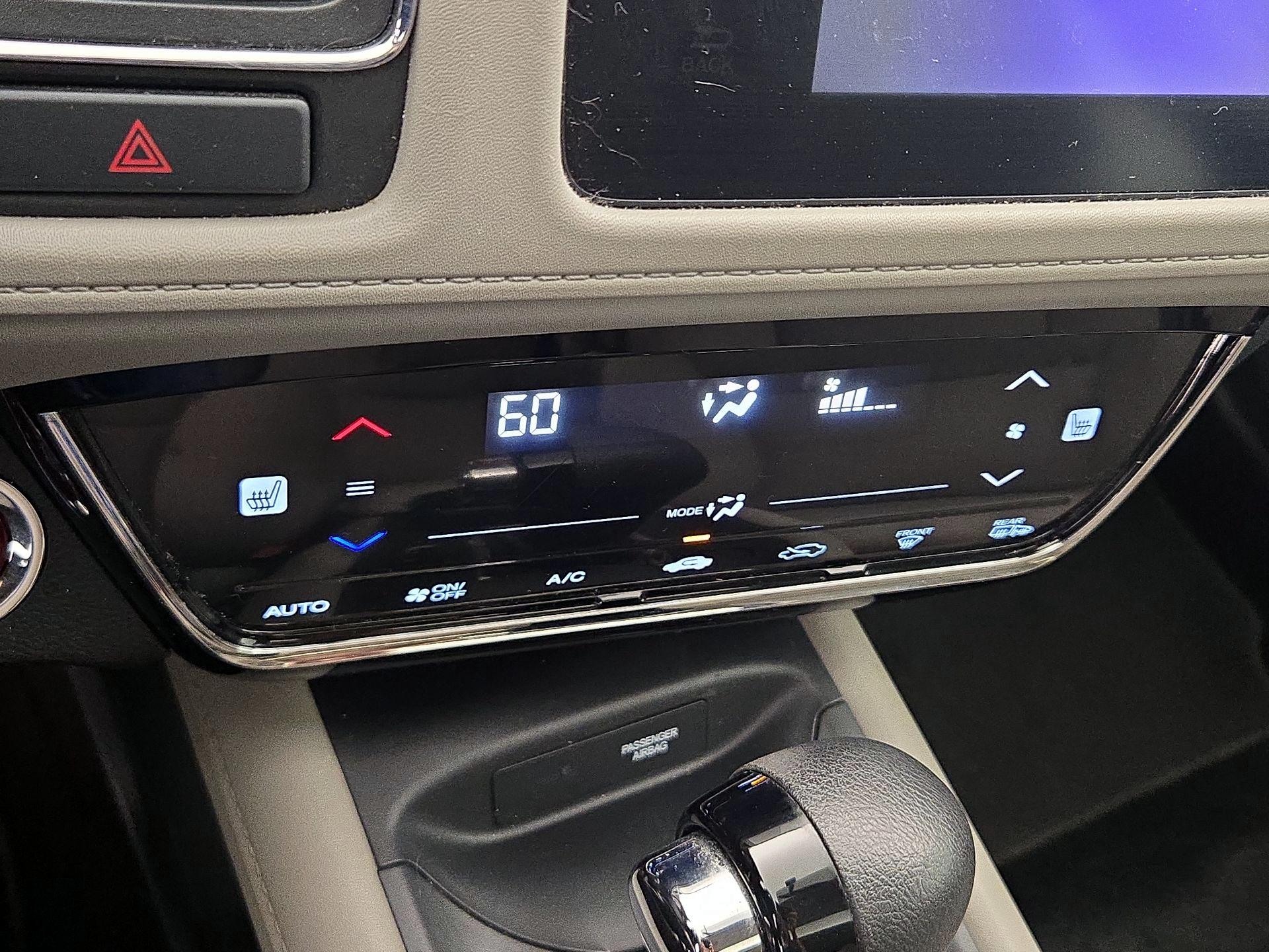 Thumbnail: 2016 Honda HR-V - 16