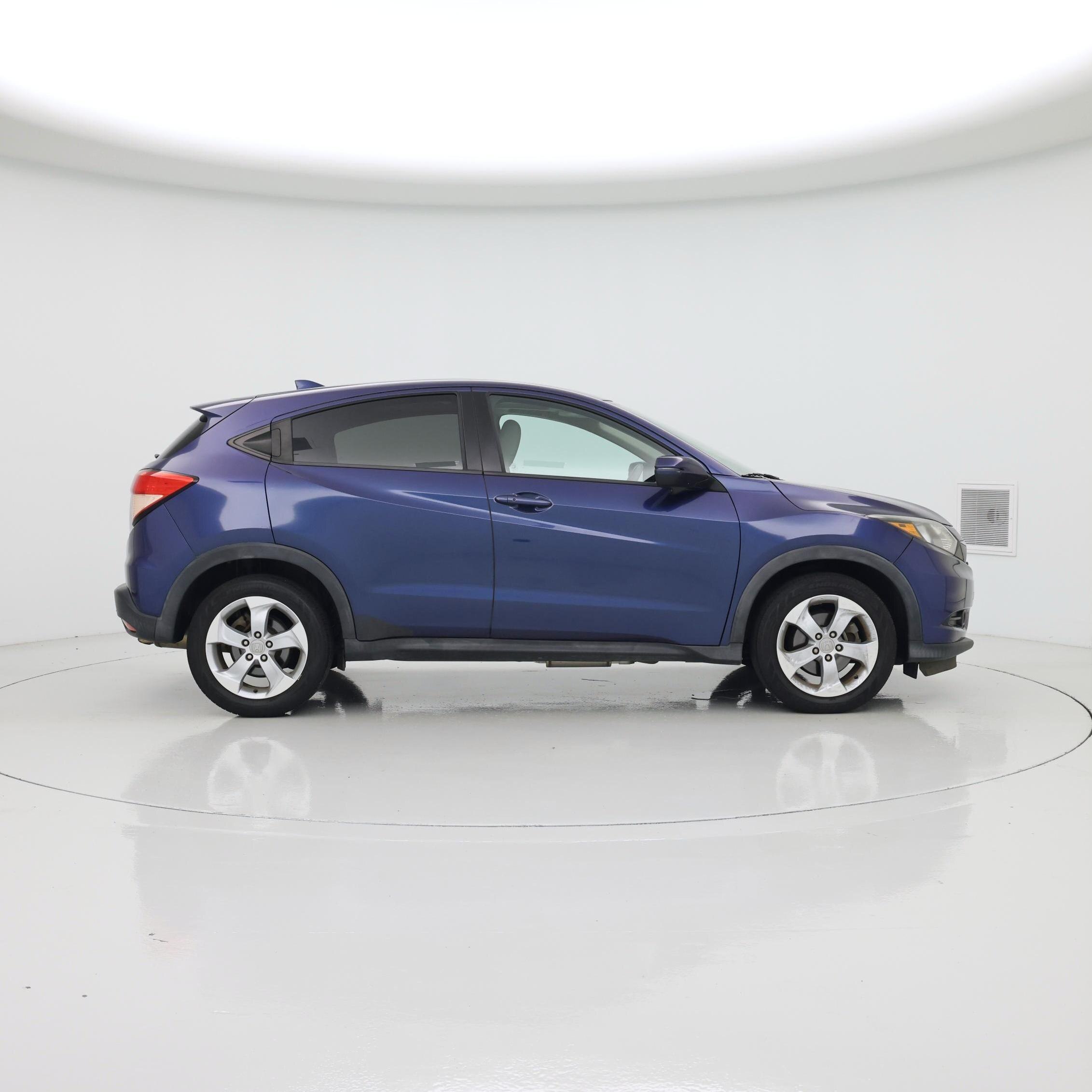 Thumbnail: 2016 Honda HR-V - 7