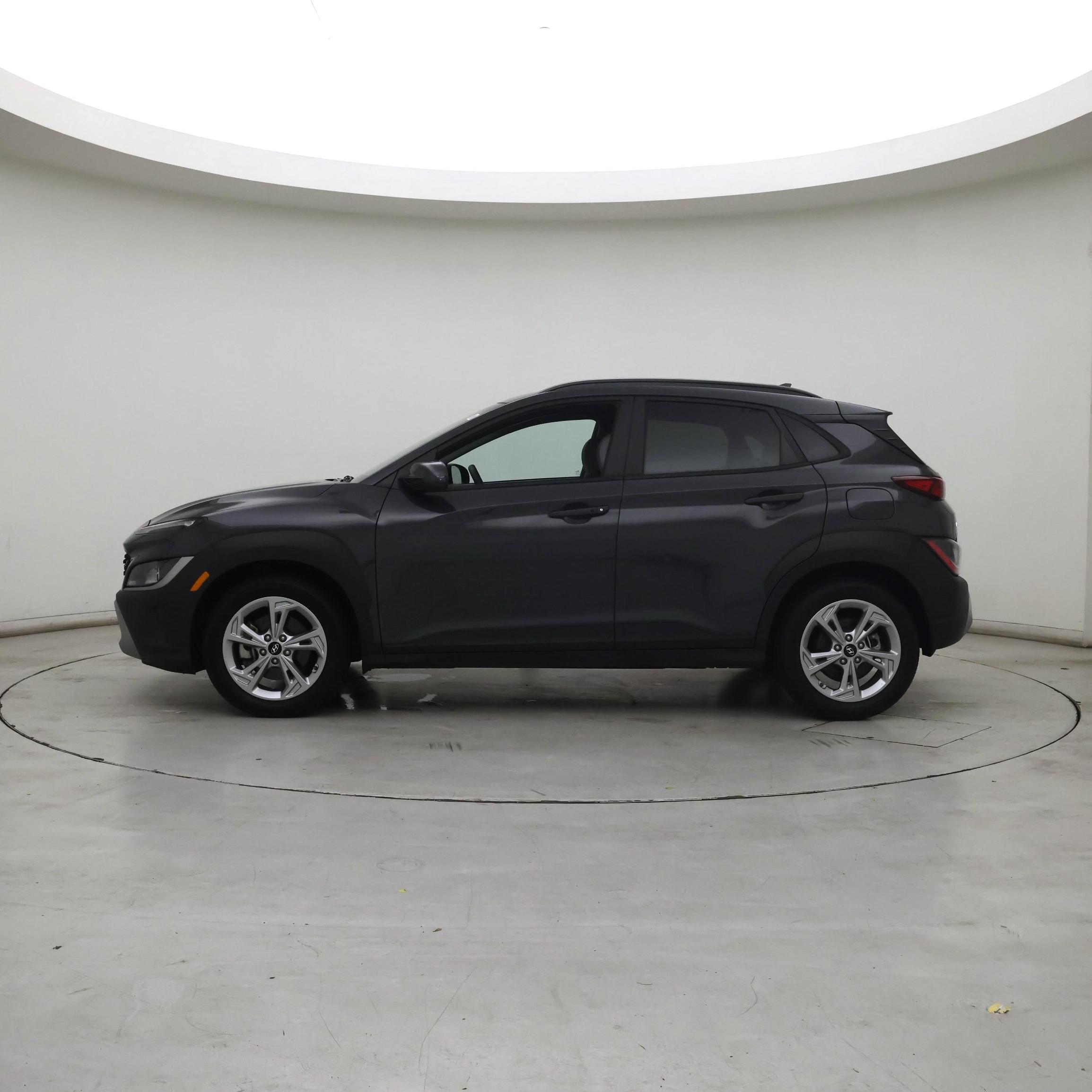 Thumbnail: 2023 Hyundai Kona - 3