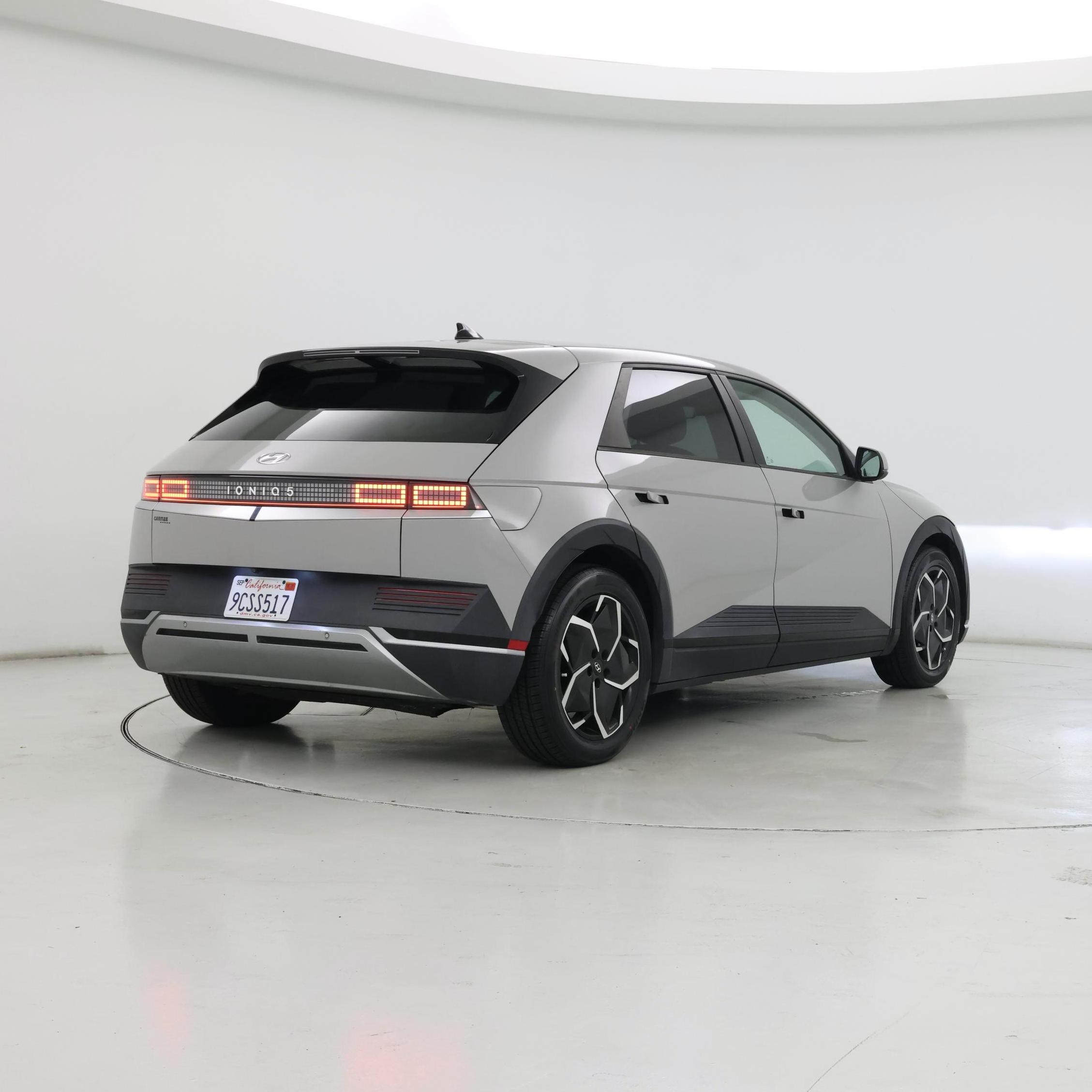Thumbnail: 2022 Hyundai Ioniq 5 - 8