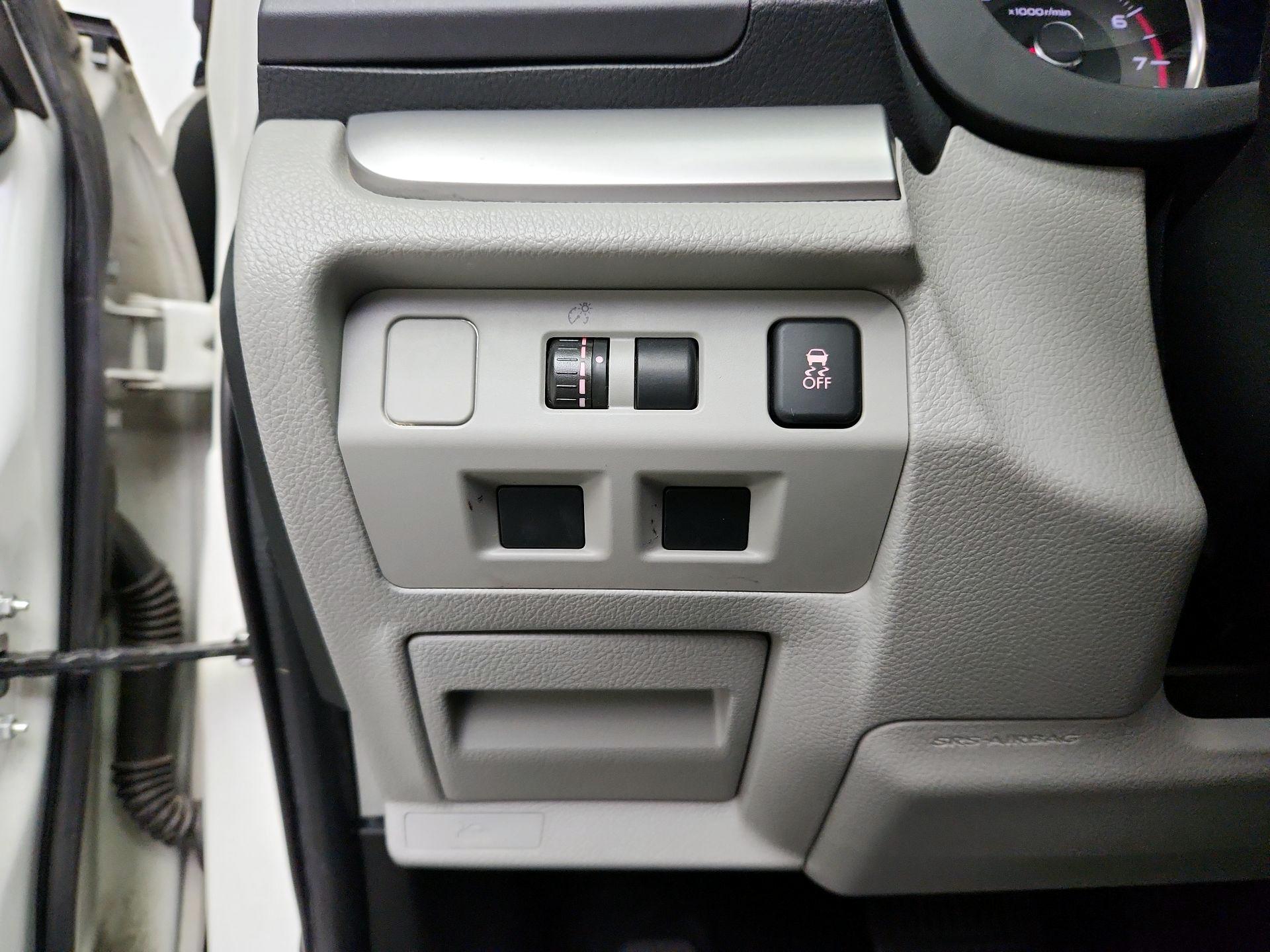 Thumbnail: 2015 Subaru Forester - 13