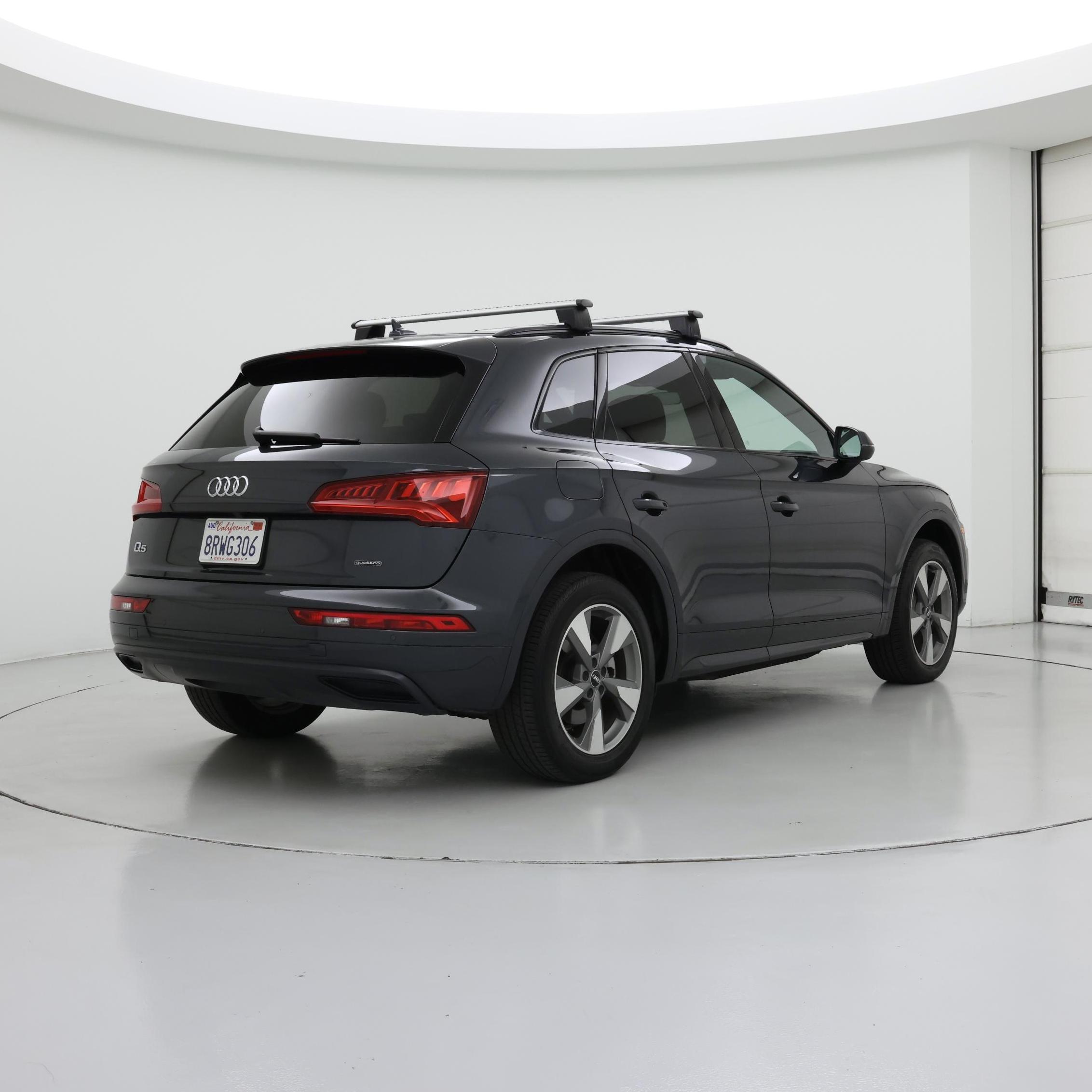 Thumbnail: 2020 Audi Q5 - 8