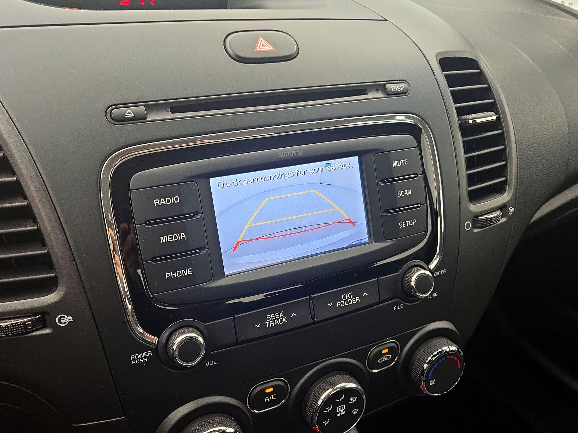 Thumbnail: 2017 Kia Forte - 13