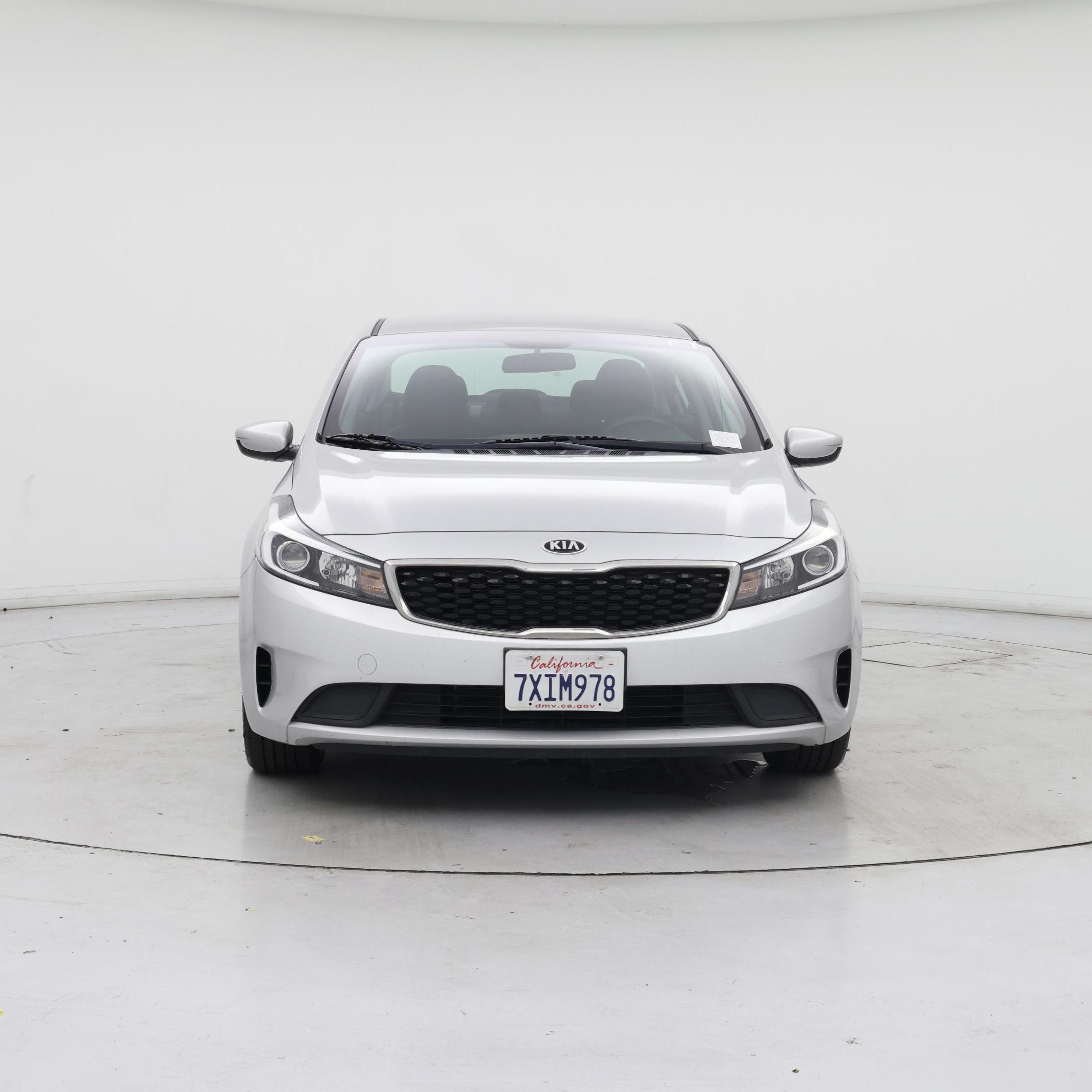 Thumbnail: 2017 Kia Forte - 5