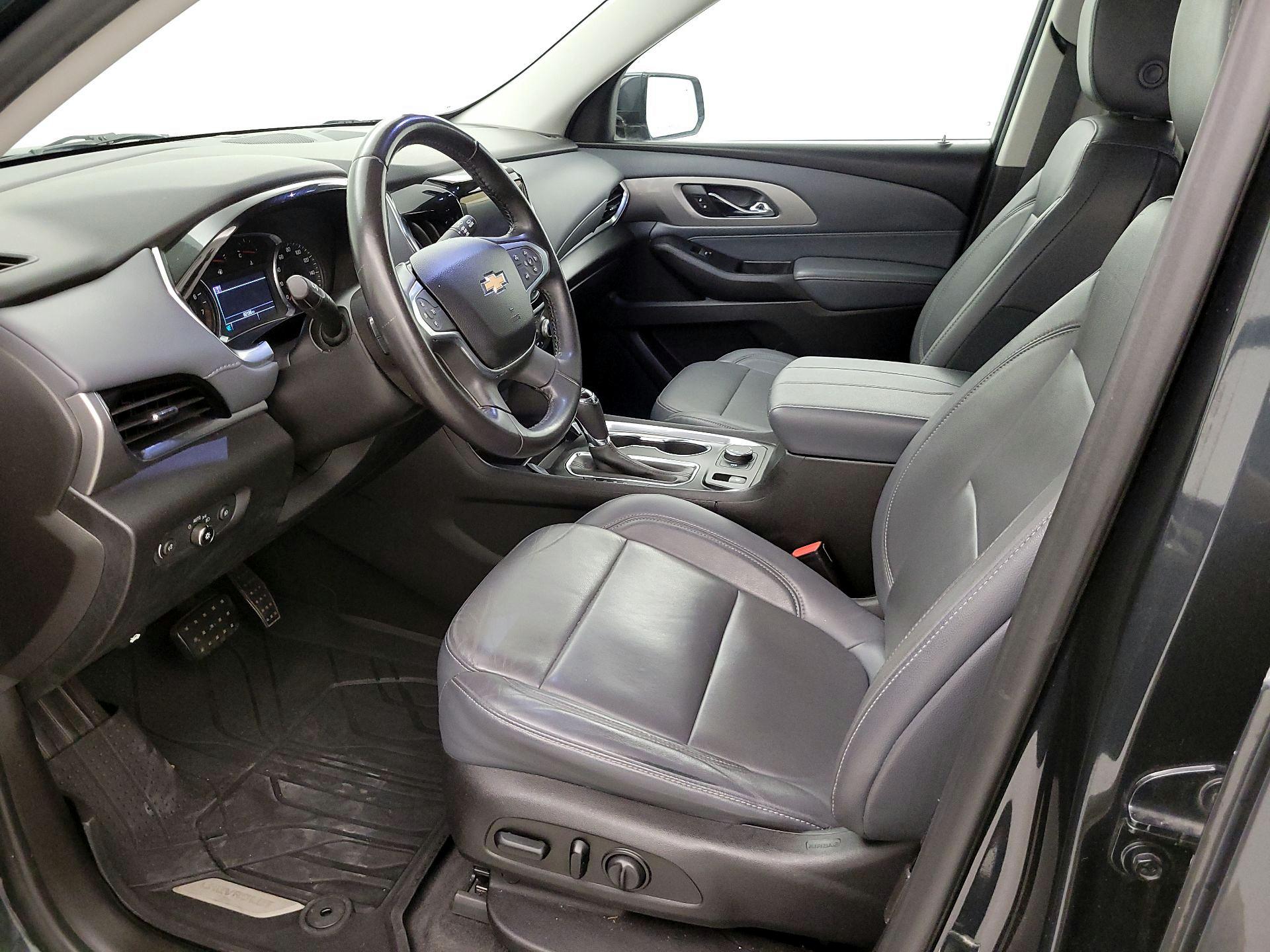 Thumbnail: 2019 Chevrolet Traverse - 11