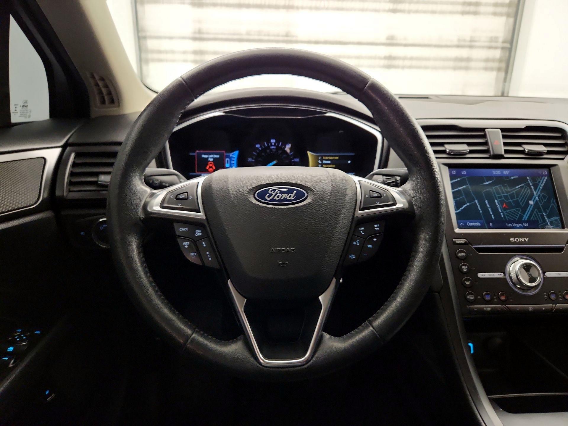 Thumbnail: 2019 Ford Fusion - 10