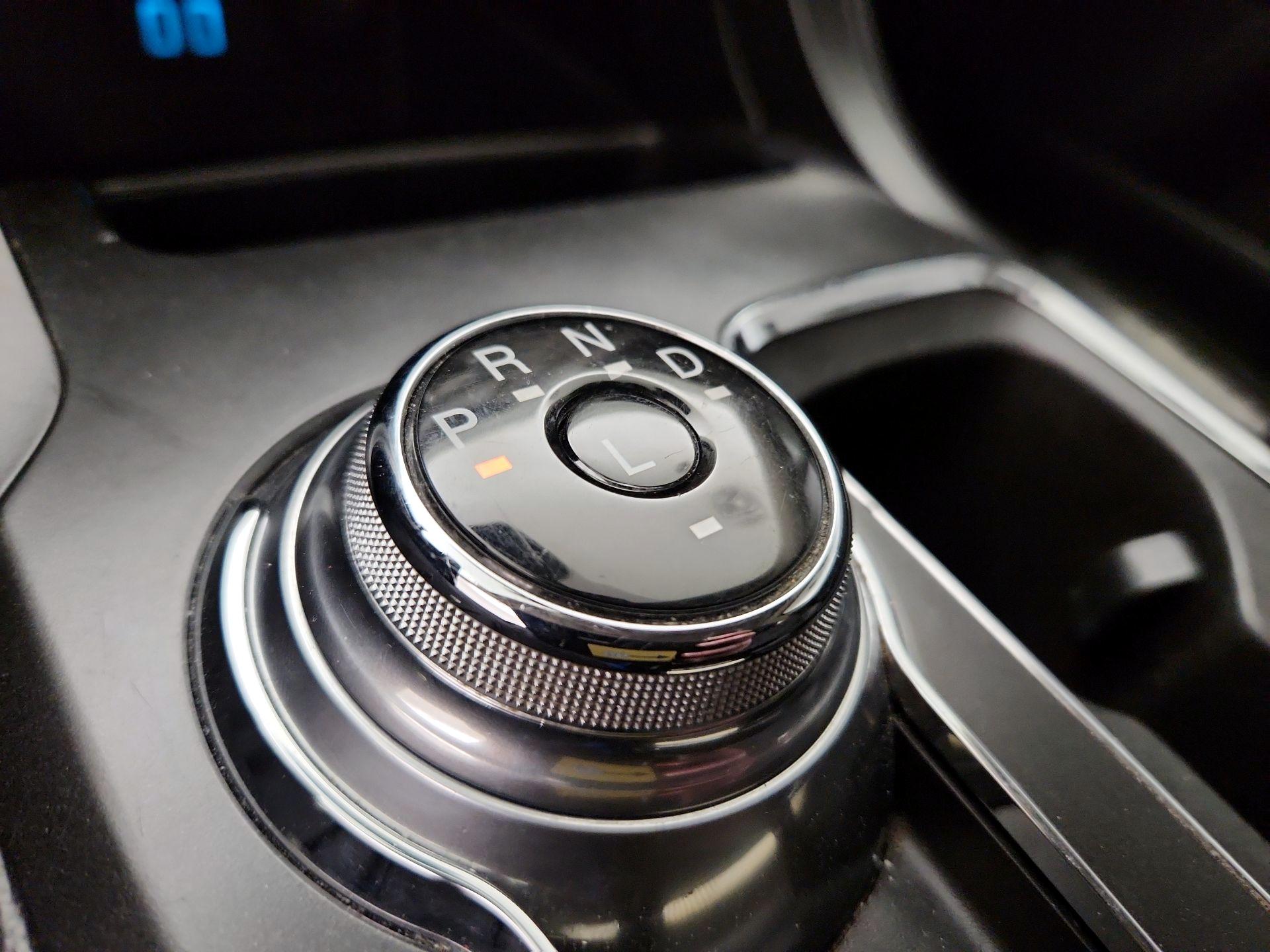 Thumbnail: 2019 Ford Fusion - 18