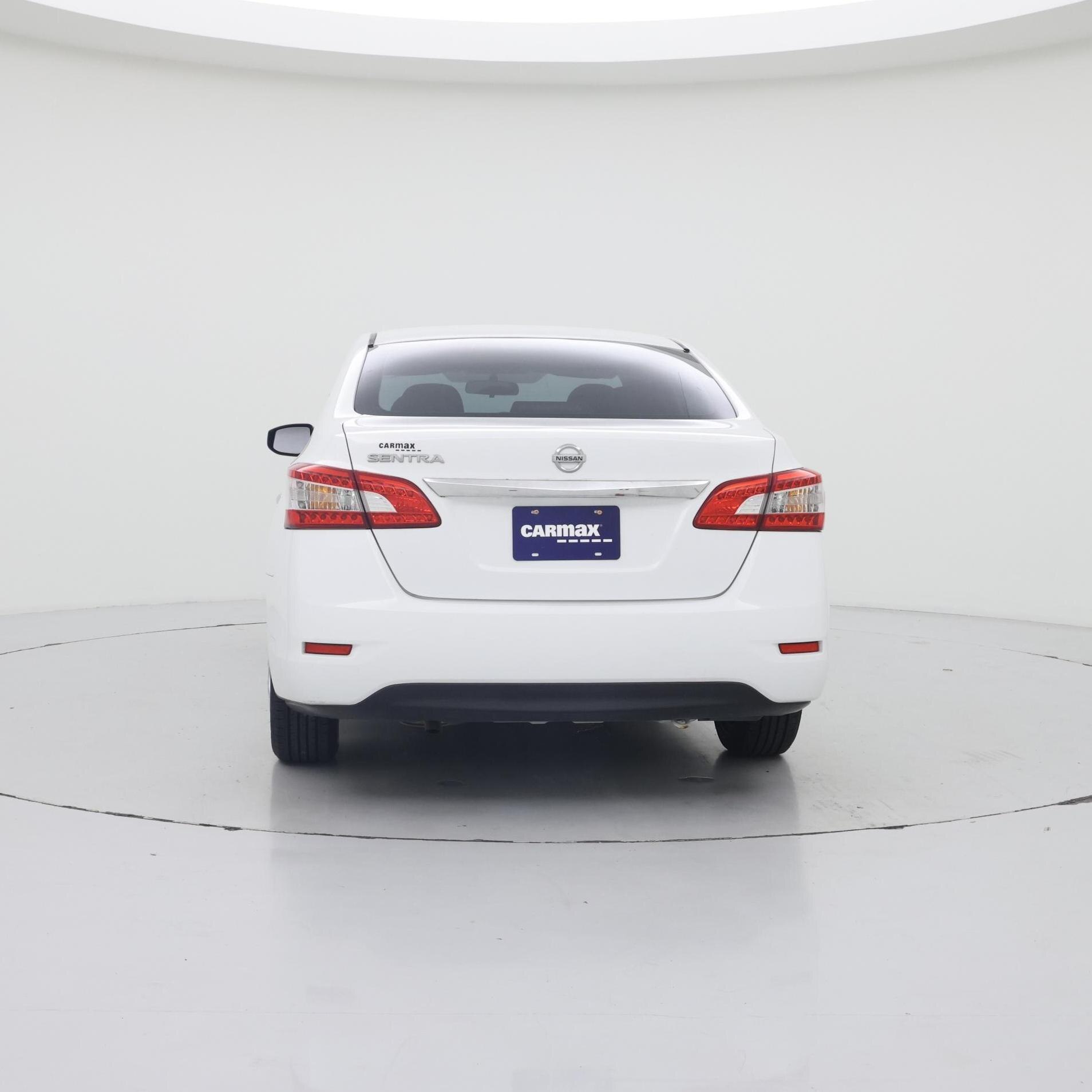 Thumbnail: 2015 Nissan Sentra - 6