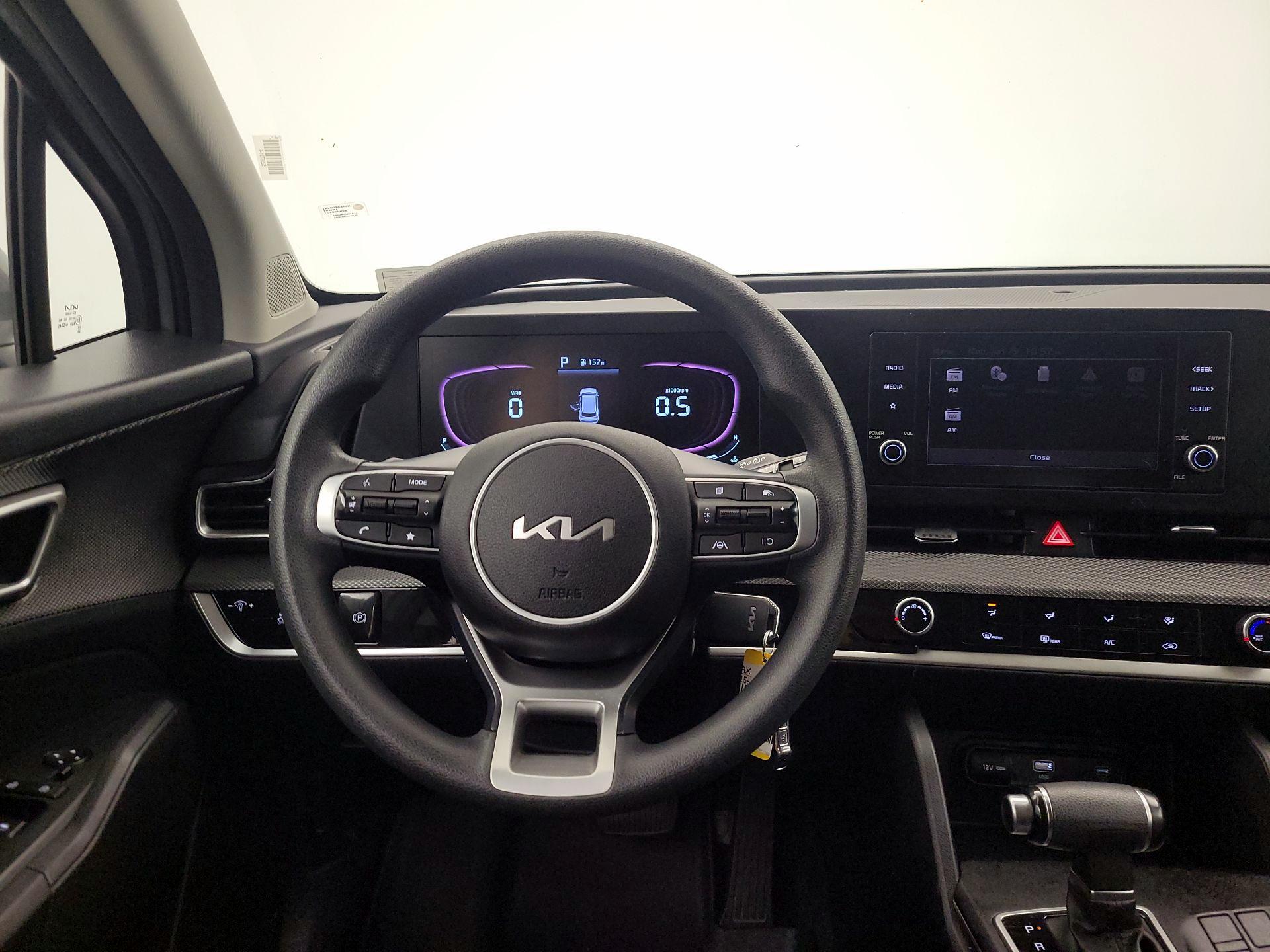 Thumbnail: 2023 Kia Sportage - 10