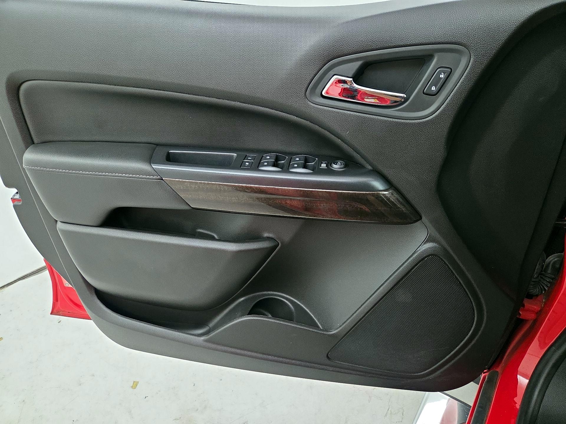 Thumbnail: 2016 GMC Canyon - 12