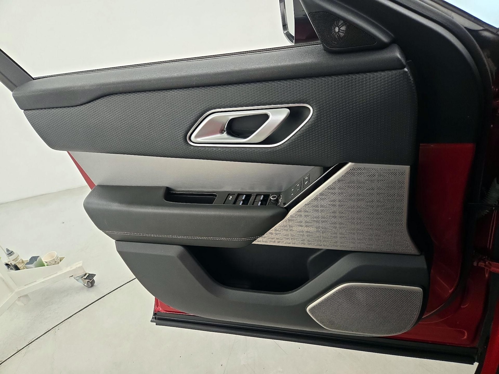 2019 Land Rover Range Rover Velar SE - Photo 13