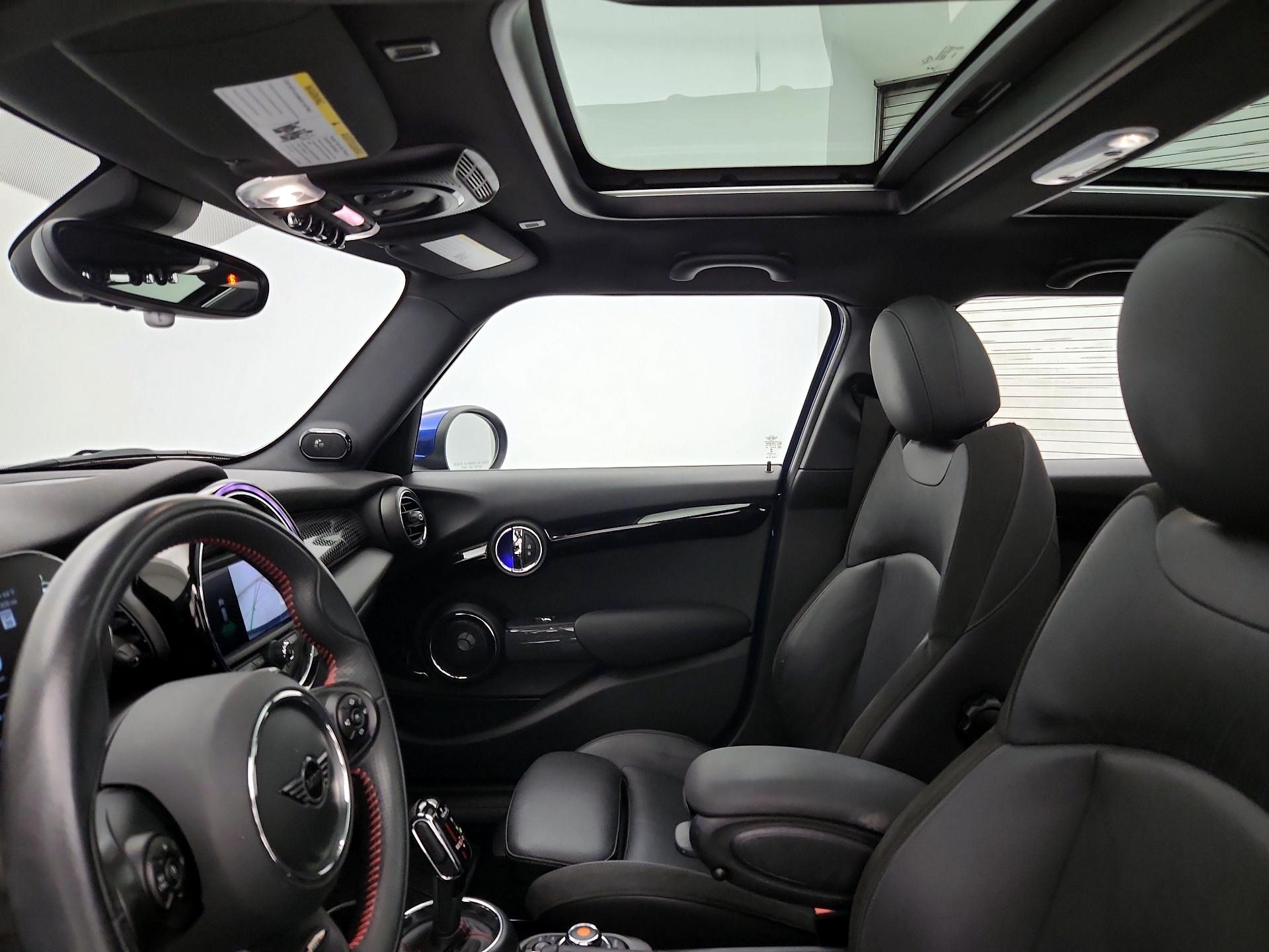 Thumbnail: 2021 MINI Cooper Hardtop - 18