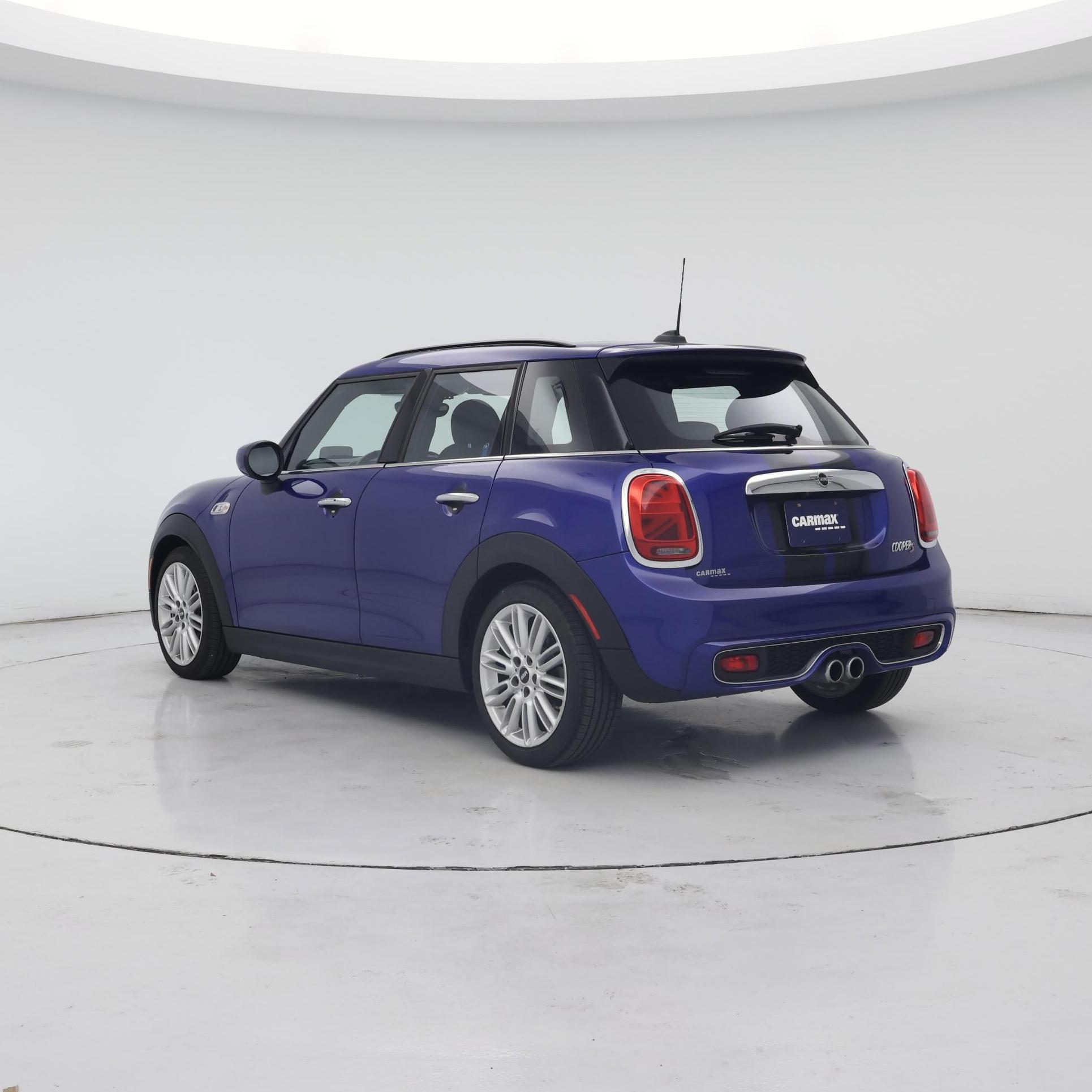 Thumbnail: 2021 MINI Cooper Hardtop - 2