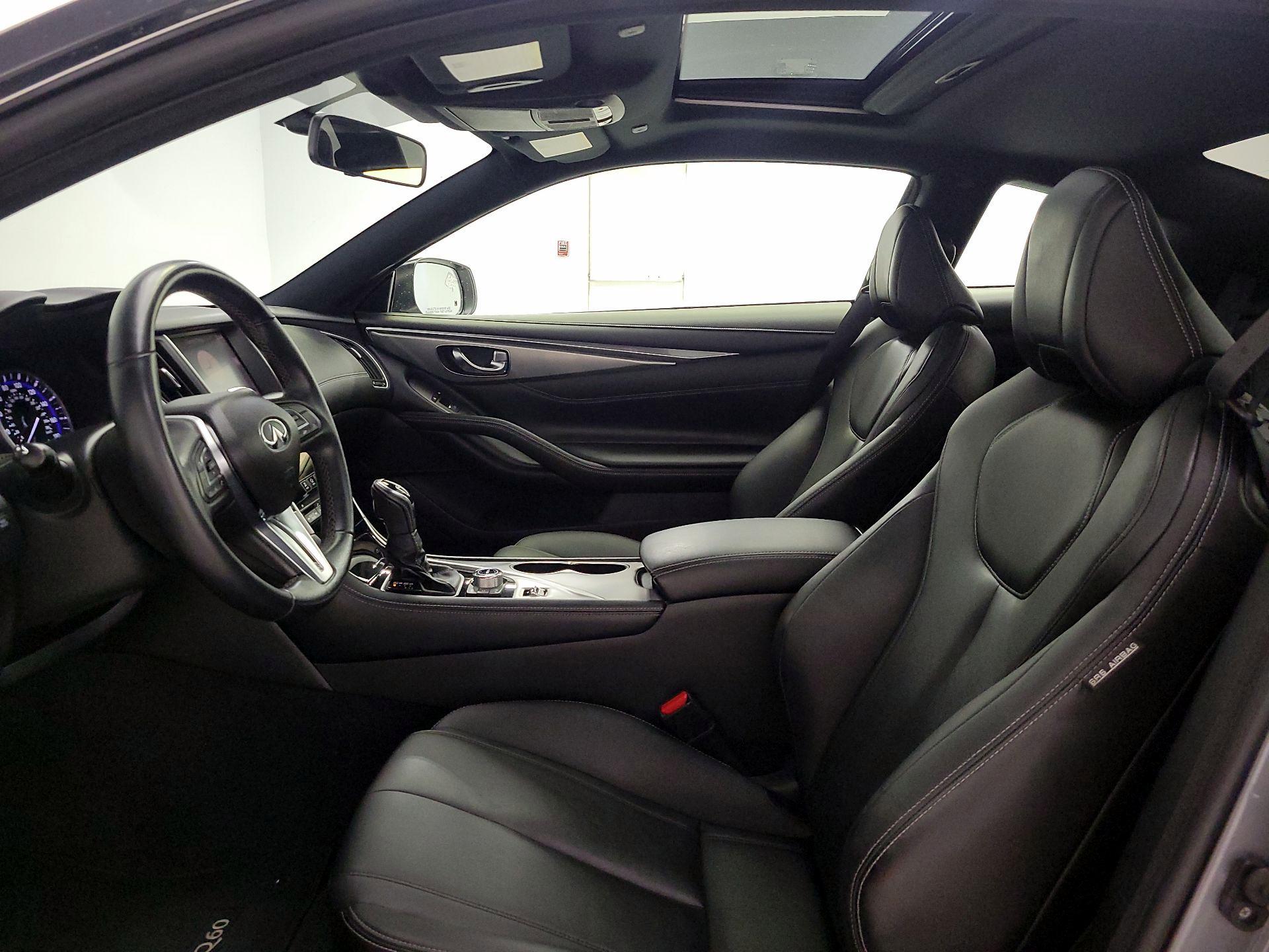 Thumbnail: 2017 INFINITI Q60 - 11